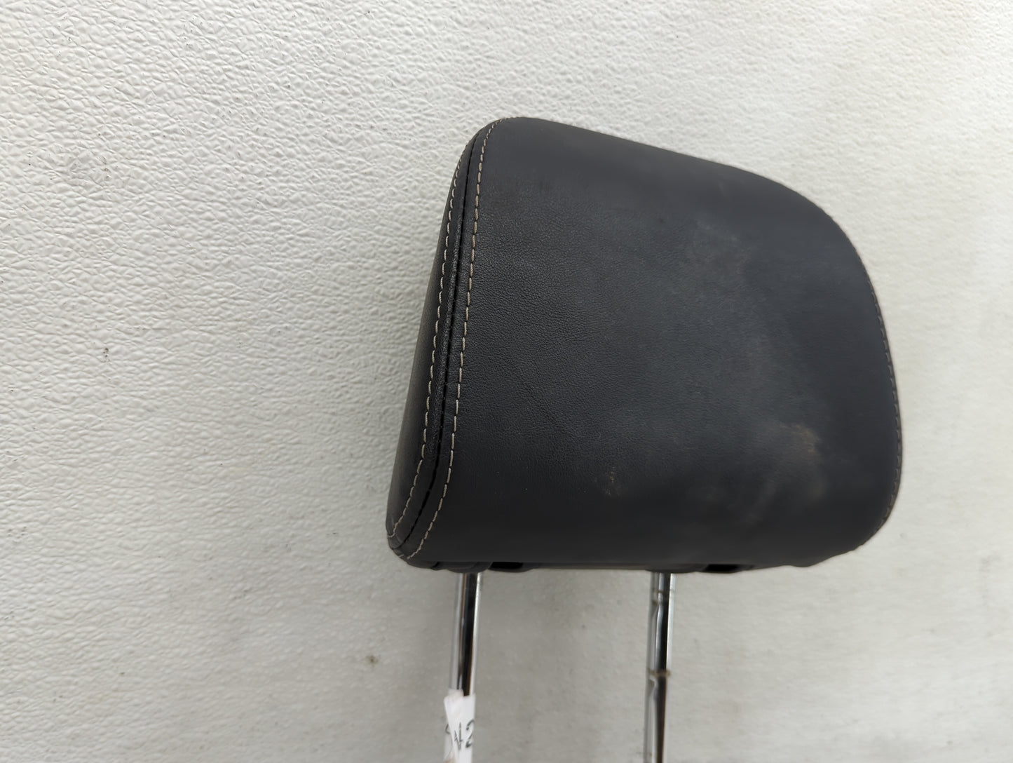2018 Subaru Forester Headrest Head Rest Front Driver Passenger Seat - Oemusedautoparts1.com