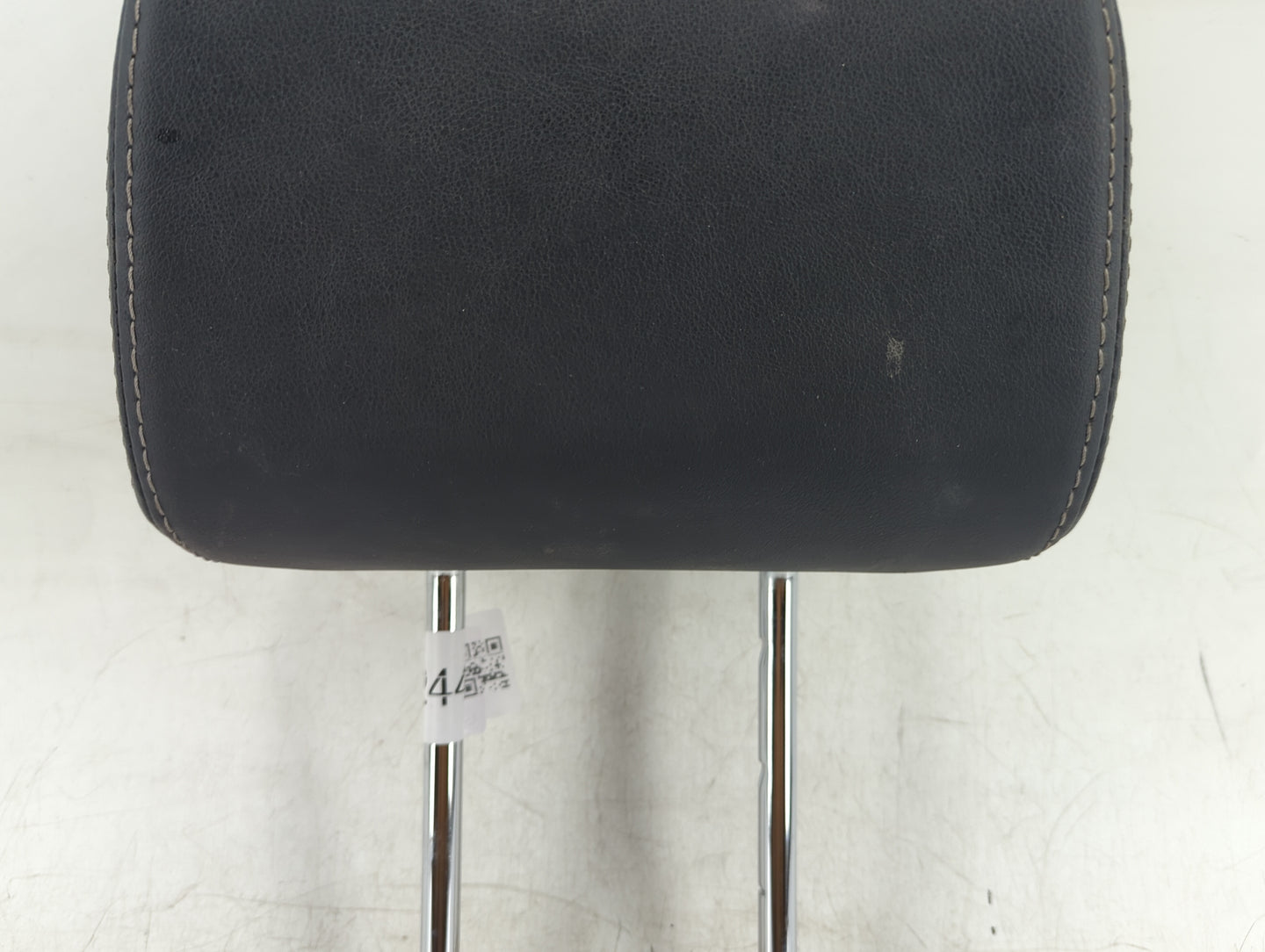 2018 Subaru Forester Headrest Head Rest Front Driver Passenger Seat Fits OEM Used Auto Parts - Oemusedautoparts1.com