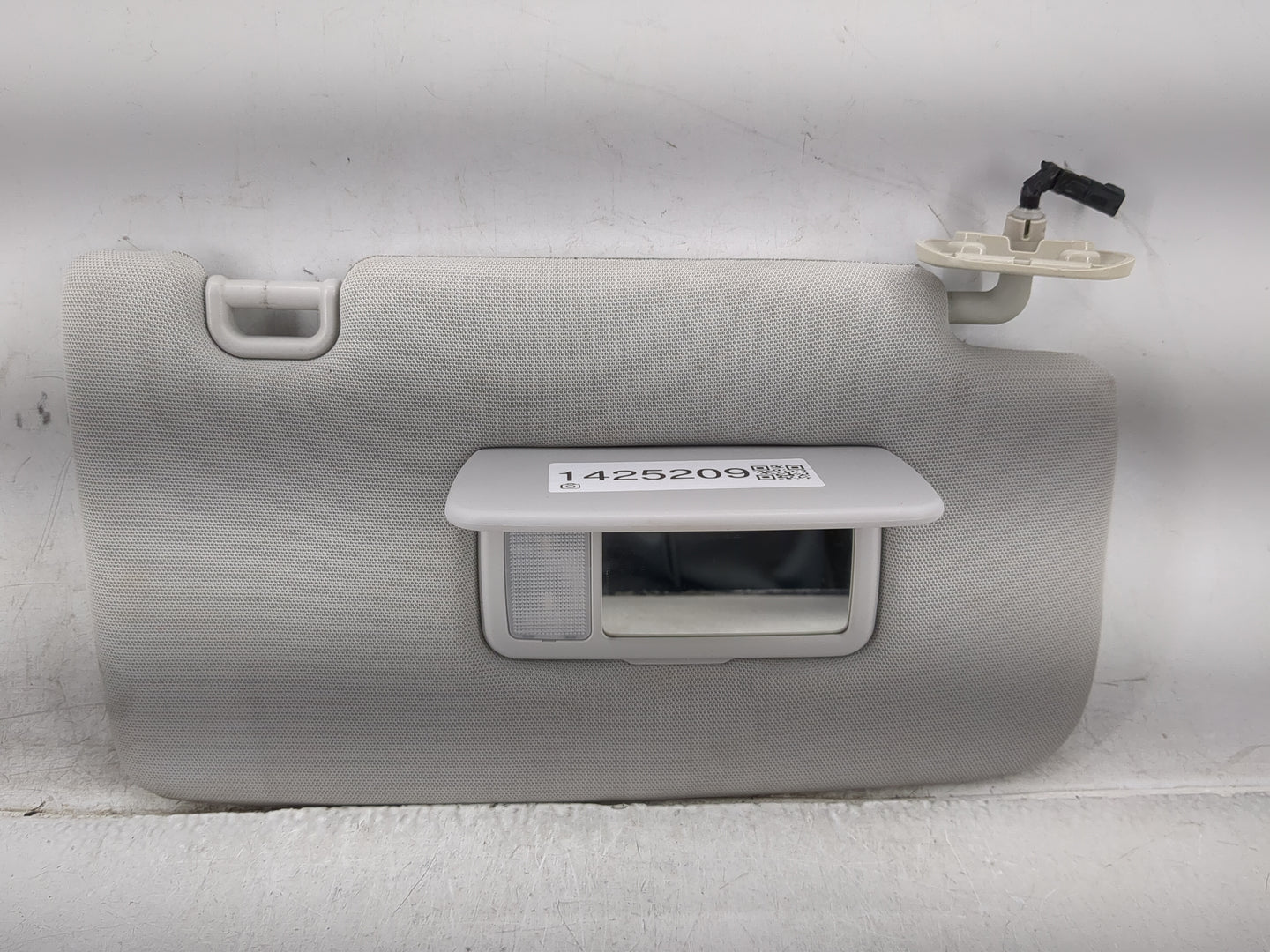 2017-2018 Subaru Forester Sun Visor Shade Replacement Passenger Right Mirror Fits Fits 2017 2018 OEM Used Auto Parts - Oemus