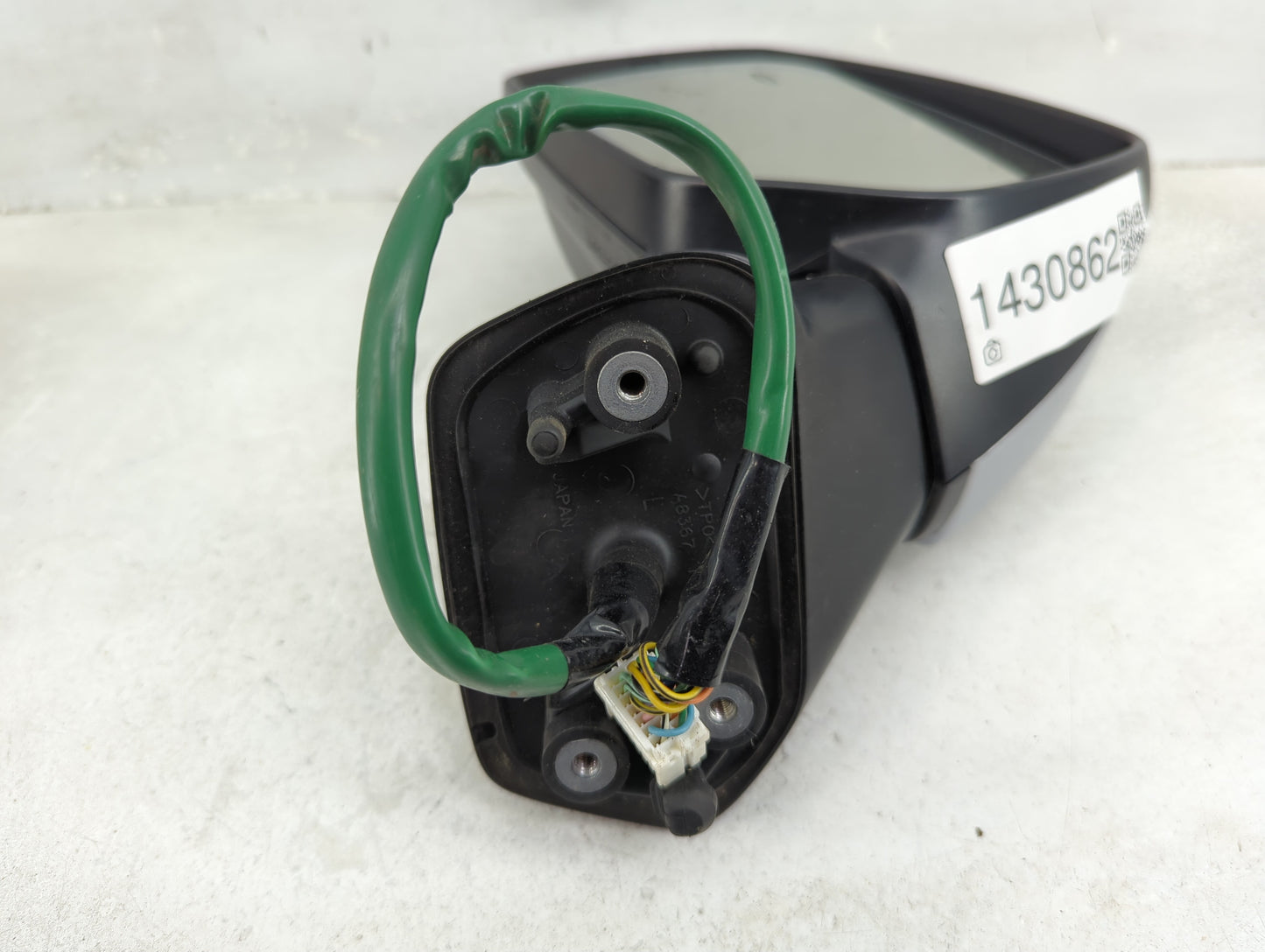 2018 Subaru Forester Driver Side View Mirror - Left Door Mirror OEM Used - Oemusedautoparts1.com
