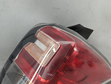 2018 Subaru Forester Tail Light Assembly Passenger Right OEM P/N:84201-SG140 84201-SG141 Fits OEM Used Auto Parts