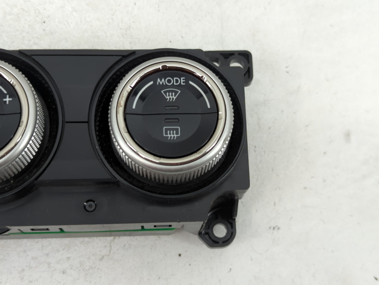 2018 Subaru Forester Climate Control Module Temperature AC/Heater Replacement P/N:72311SG521 T82922A Fits OEM Used Auto Part