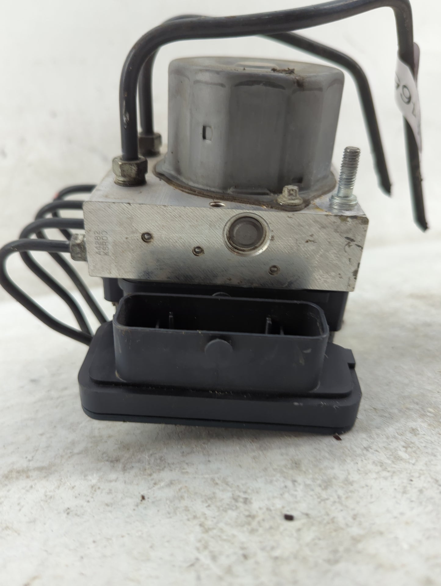 2018 Subaru Forester ABS Pump Control Module Replacement P/N:2265106452 0265956212, 4324532 Fits OEM Used Auto Parts - Oemus