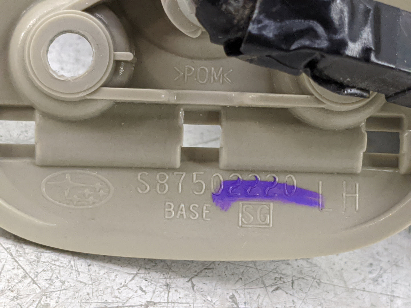 2018 Subaru Forester Sun Visor Shade Replacement Driver Left Mirror Fits OEM Used Auto Parts - Oemusedautoparts1.com