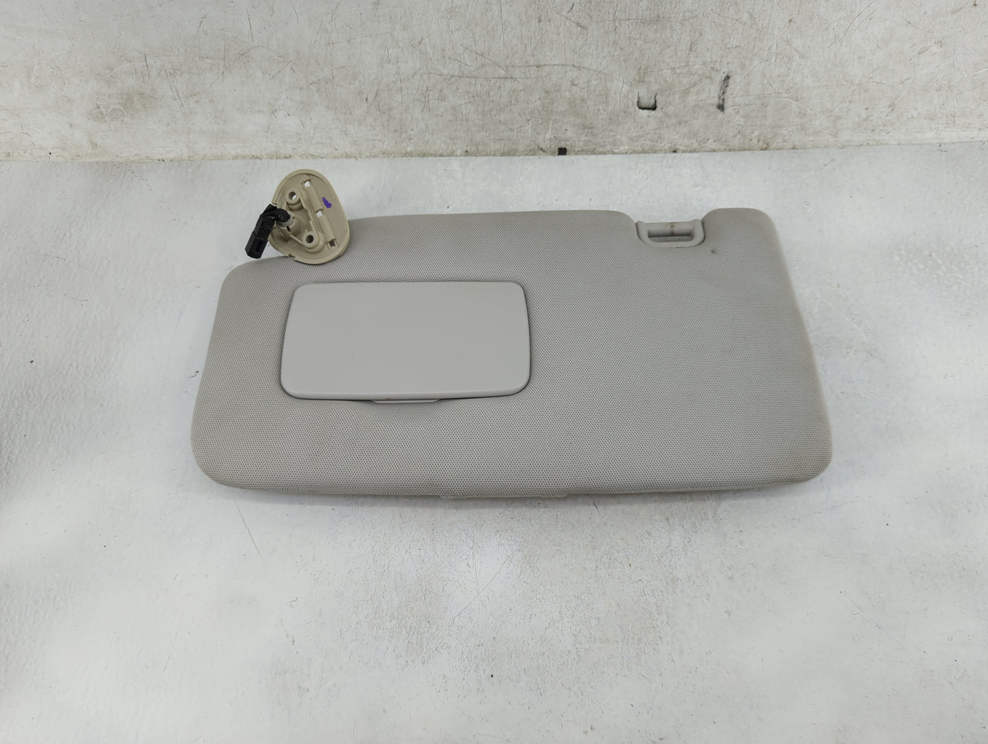 2018 Subaru Forester Sun Visor Shade Replacement Driver Left Mirror Fits OEM Used Auto Parts - Oemusedautoparts1.com