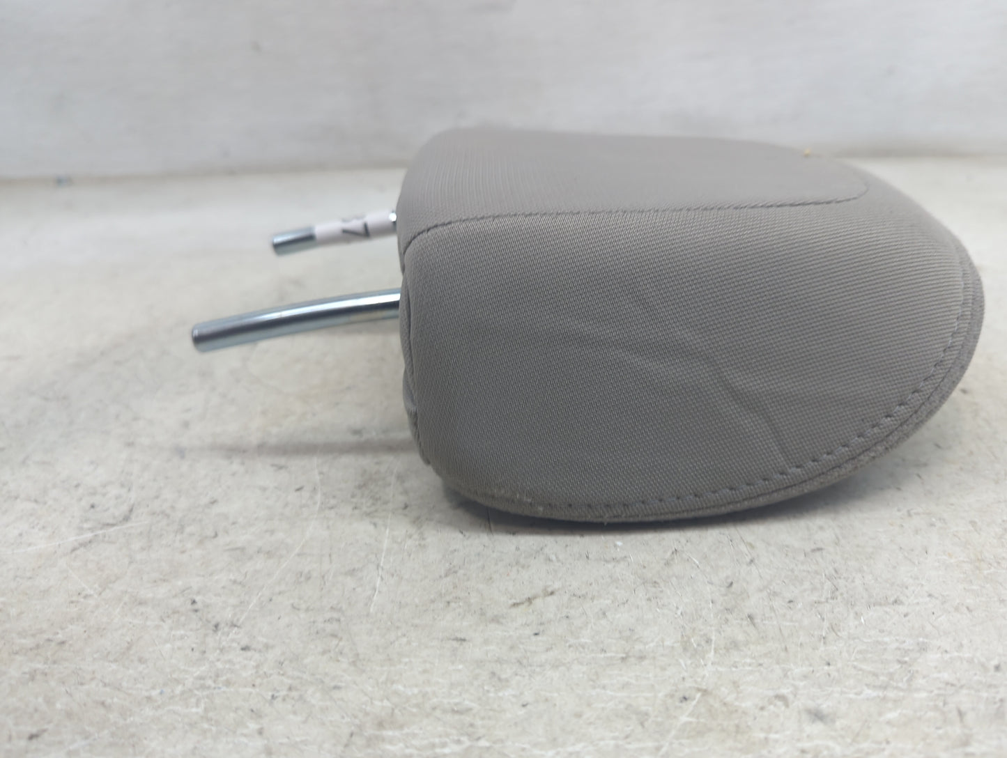 2018 Subaru Forester Headrest Head Rest Rear Seat Fits OEM Used Auto Parts - Oemusedautoparts1.com