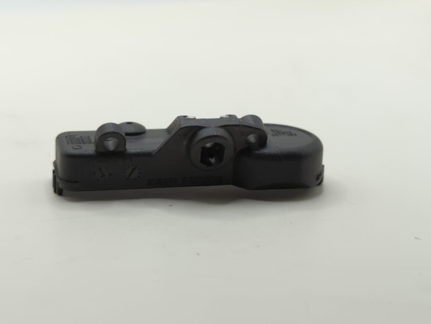 2018 Subaru Forester Tire Pressure Monitoring System Sensor Tpms - Oemusedautoparts1.com
