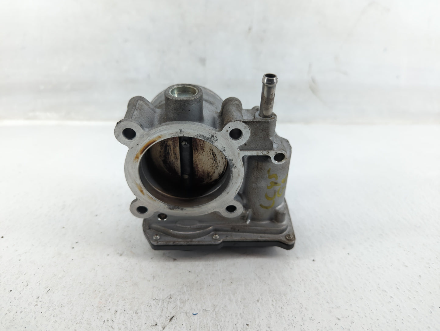 2011-2018 Subaru Forester Throttle Body P/N:16112AA380 Fits Fits 2011 2012 2013 2014 2015 2016 2017 2018 OEM Used Auto Parts