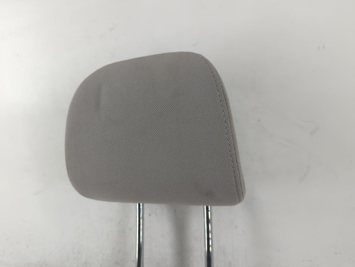 2018 Subaru Forester Headrest Head Rest Front Driver Passenger Seat Grey - Oemusedautoparts1.com