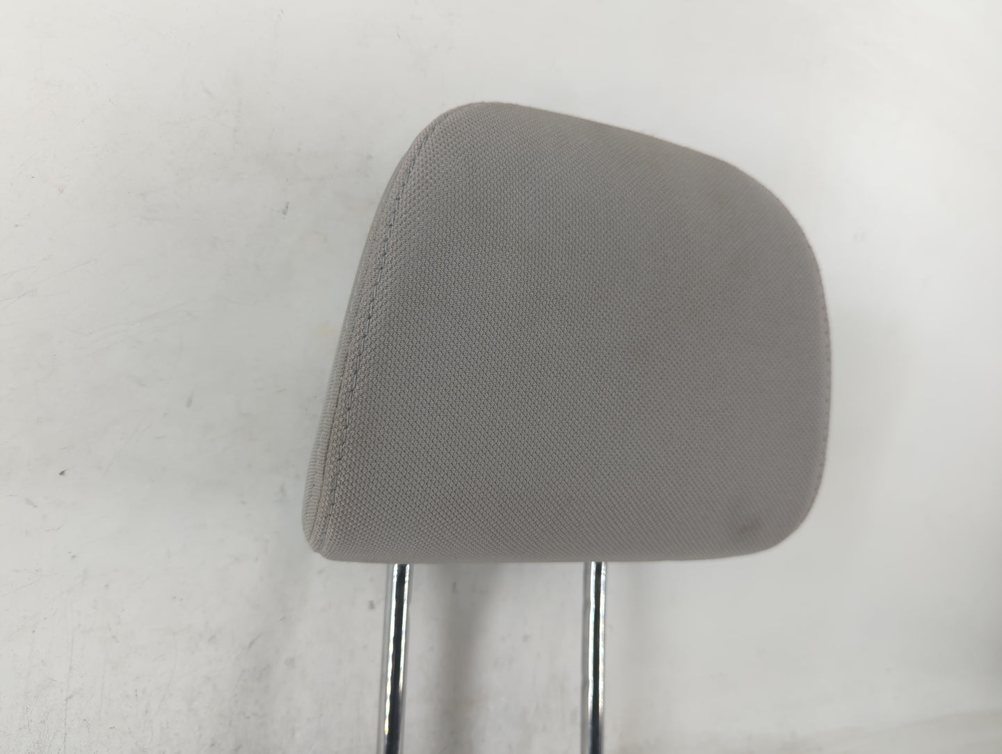 2018 Subaru Forester Headrest Head Rest Front Driver Passenger Seat Grey - Oemusedautoparts1.com