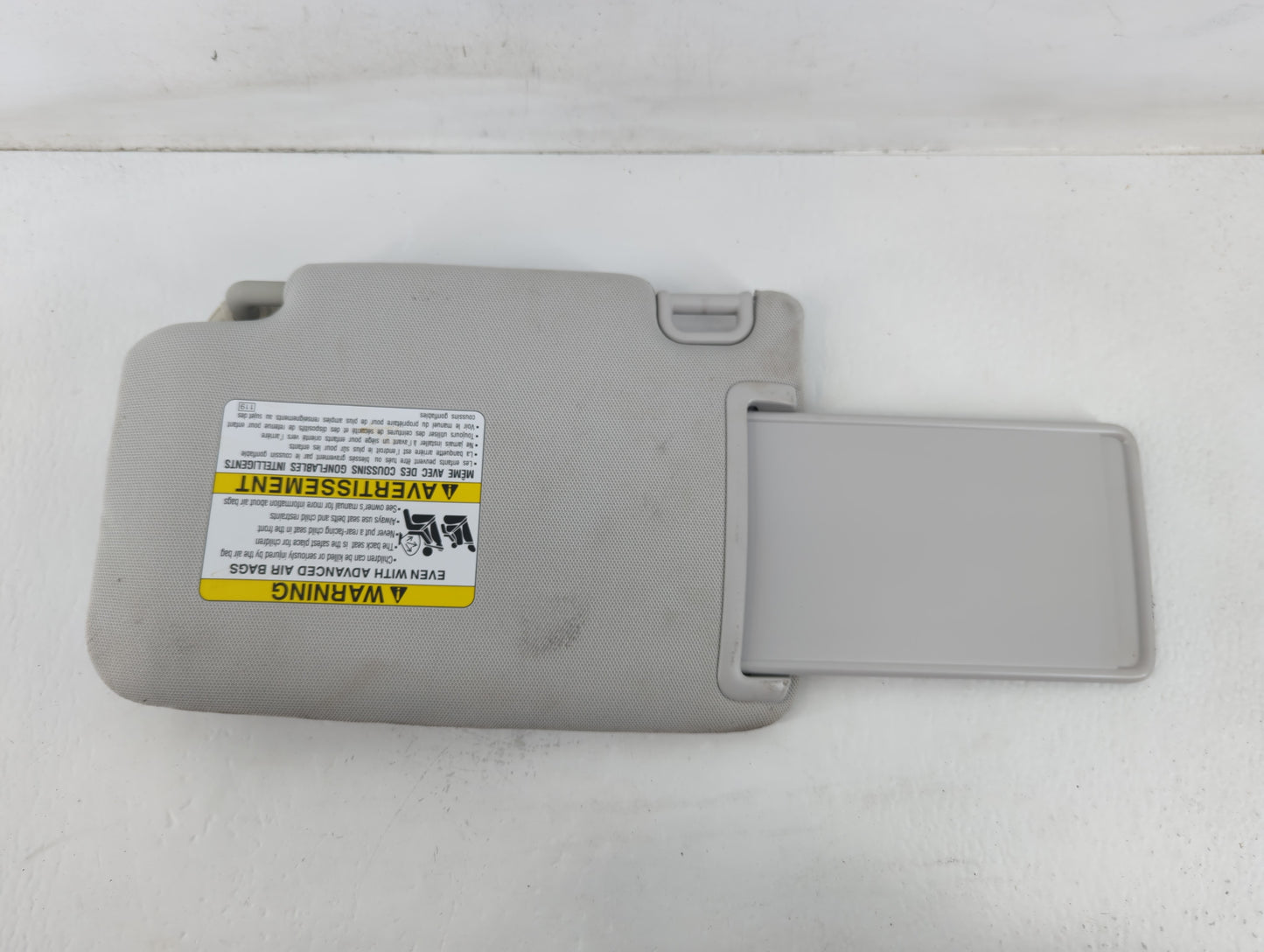 2018 Subaru Forester Sun Visor Shade Replacement Passenger Right Mirror Fits OEM Used Auto Parts - Oemusedautoparts1.com