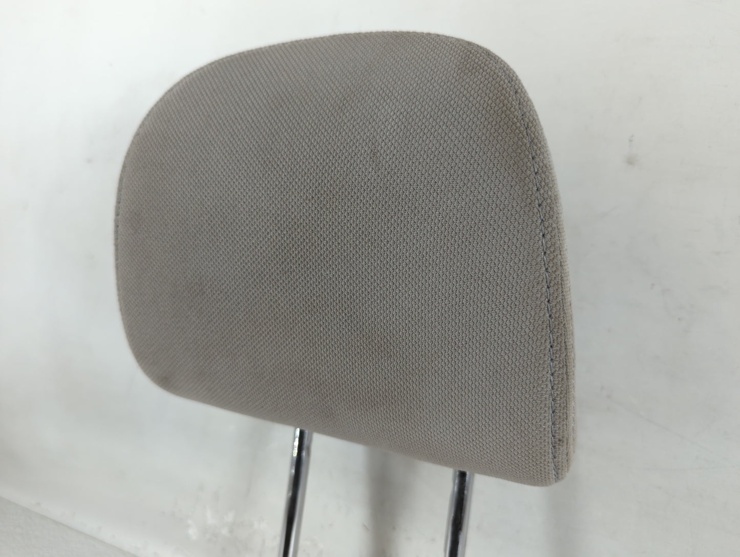 2018 Subaru Forester Headrest Head Rest Front Driver Passenger Seat Grey - Oemusedautoparts1.com