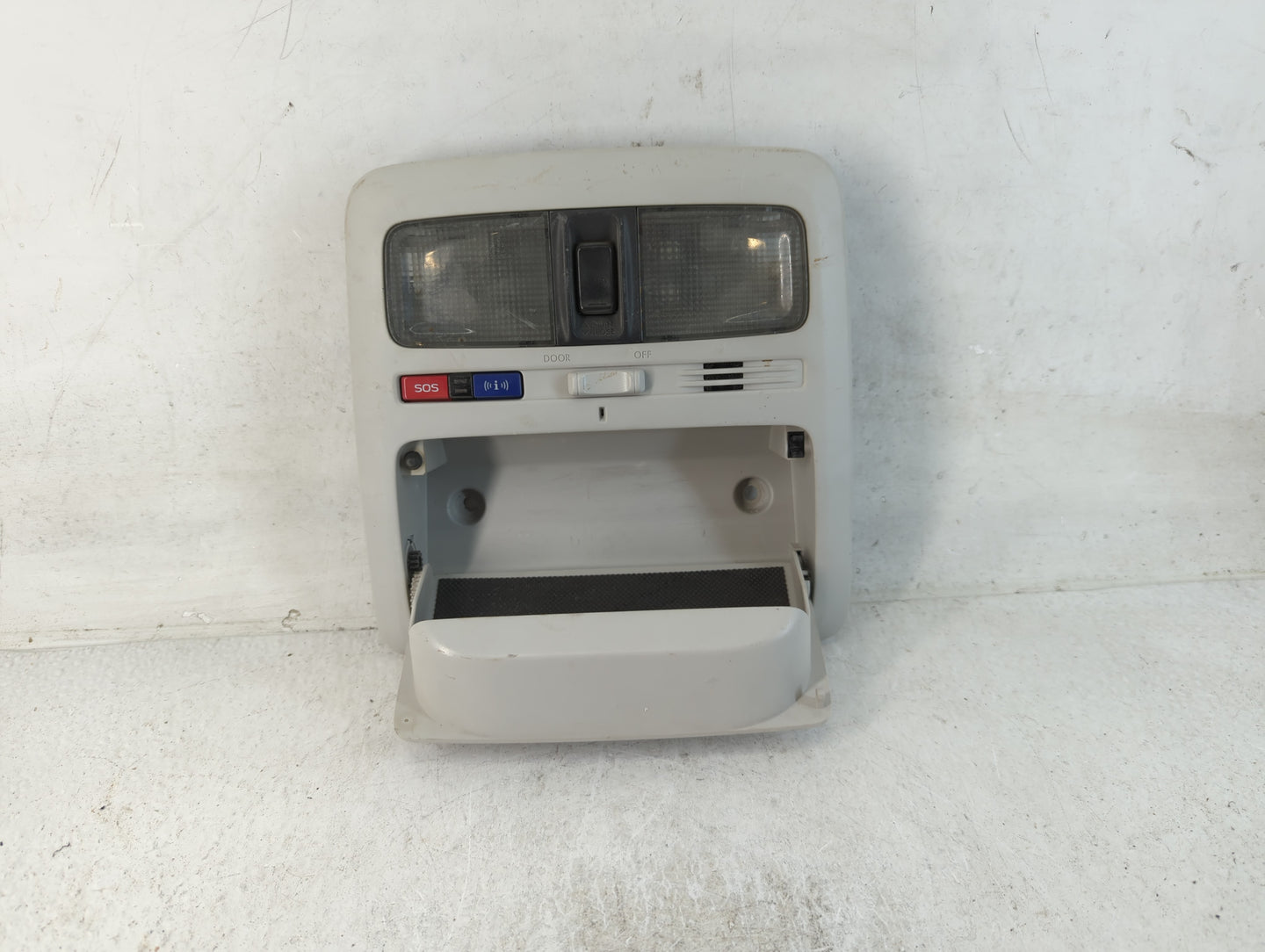 2018 Subaru Forester Overhead Roof Console - Oemusedautoparts1.com