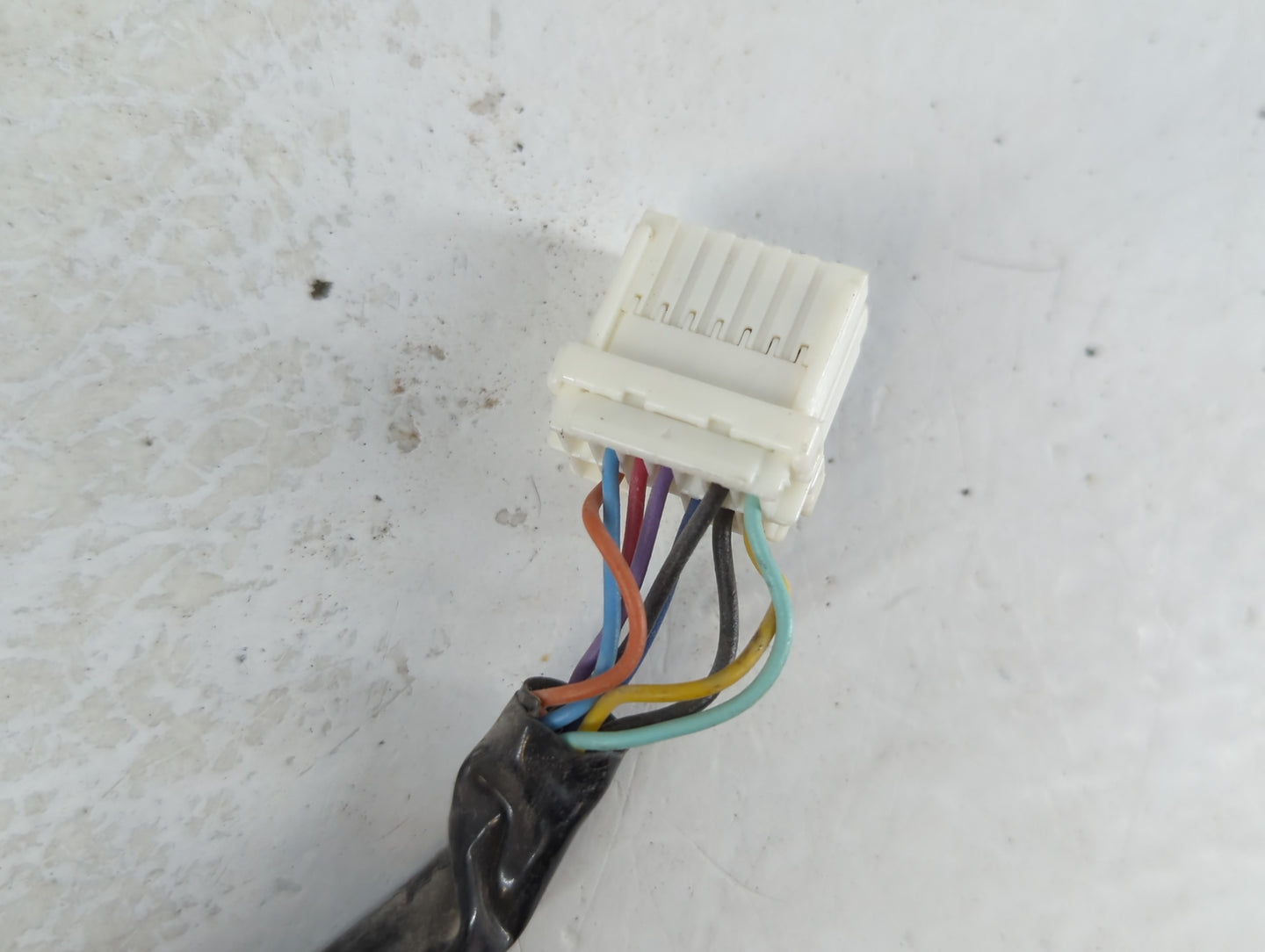 2018 Subaru Forester Side Mirror Replacement Passenger Right View Door Mirror P/N:E13037507 Fits OEM Used Auto Parts - Oemus