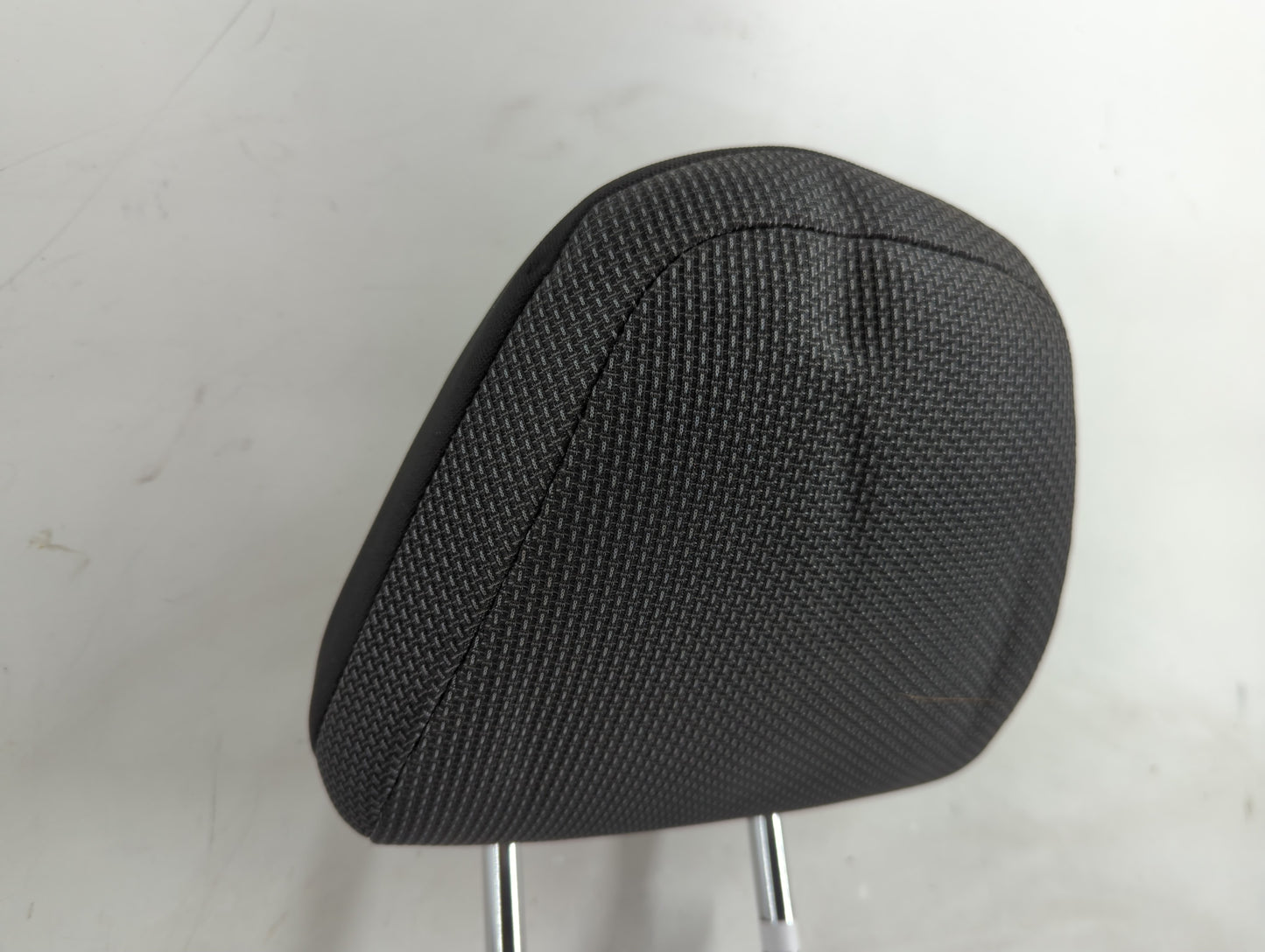 2018 Subaru Impreza Headrest Head Rest Rear Seat Fits OEM Used Auto Parts - Oemusedautoparts1.com