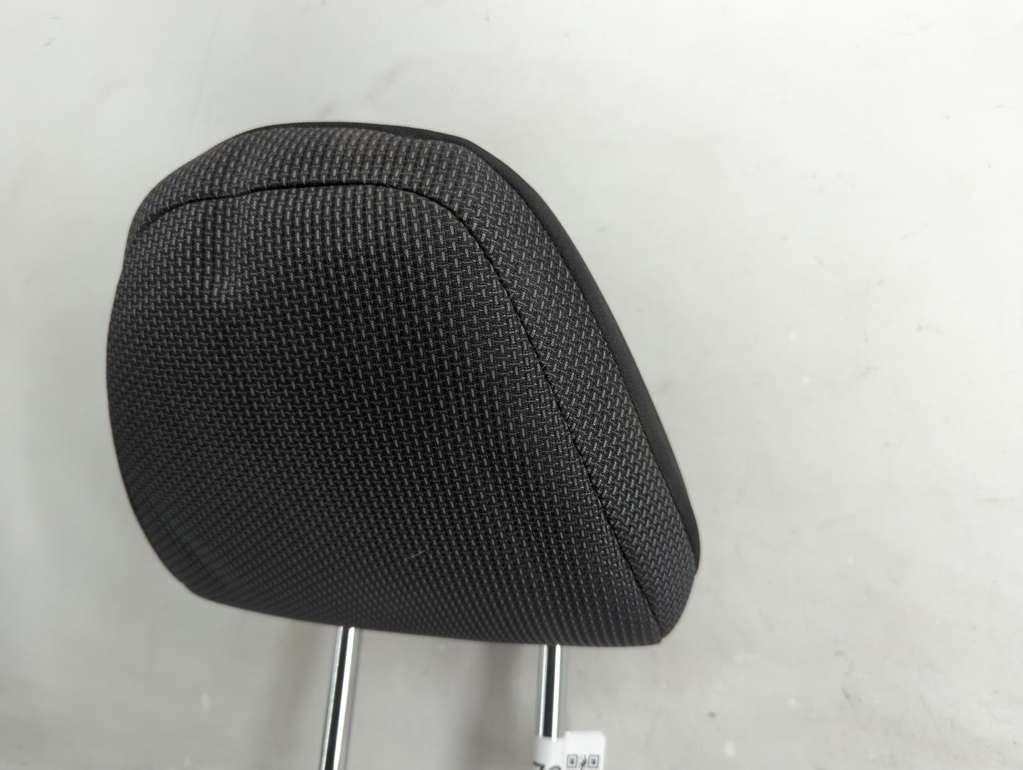 2018 Subaru Impreza Headrest Head Rest Rear Seat Fits OEM Used Auto Parts - Oemusedautoparts1.com