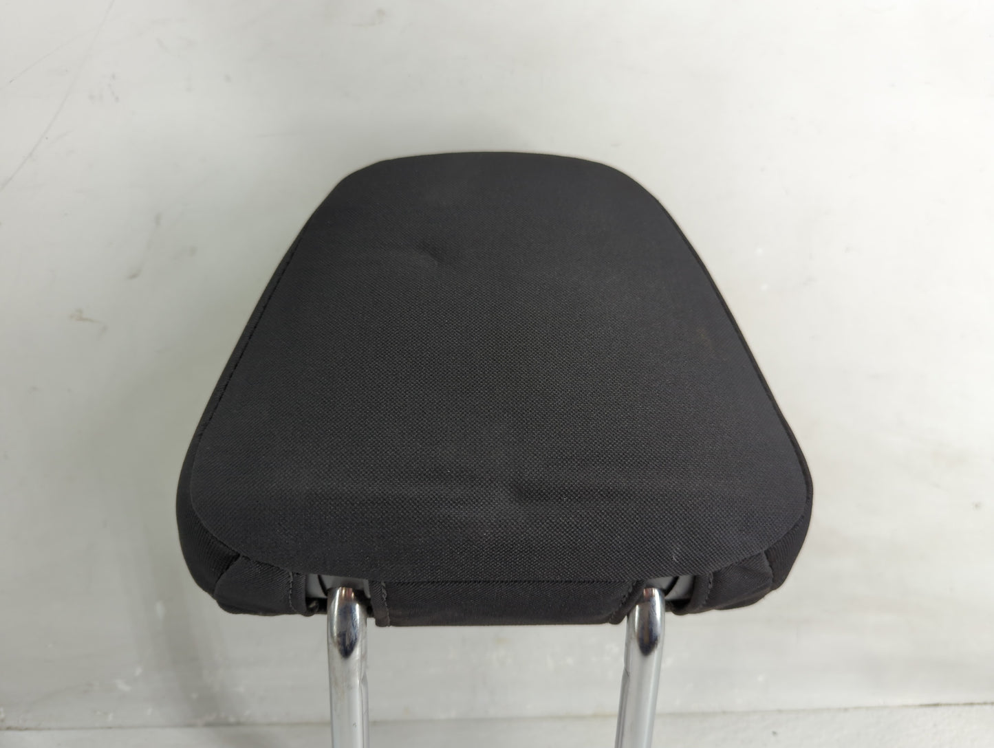 2018 Subaru Impreza Headrest Head Rest Rear Seat Fits OEM Used Auto Parts - Oemusedautoparts1.com