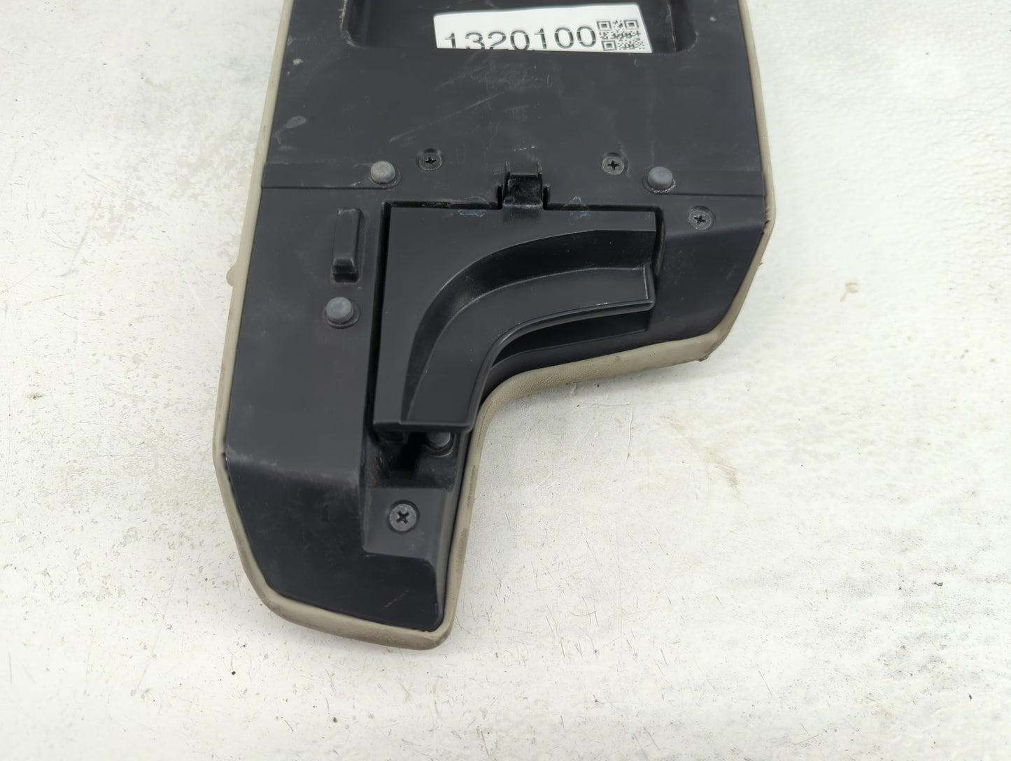 2018 Subaru Impreza Center Console Armrest Cover Lid Fits OEM Used Auto Parts - Oemusedautoparts1.com