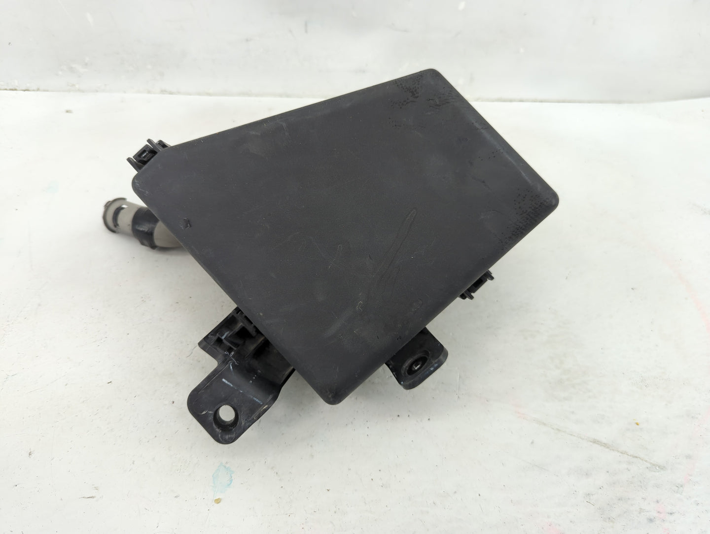 2017-2022 Subaru Impreza Fusebox Fuse Box Panel Relay Module P/N:MB504101B Fits Fits 2017 2018 2019 2020 2021 2022 OEM Used 