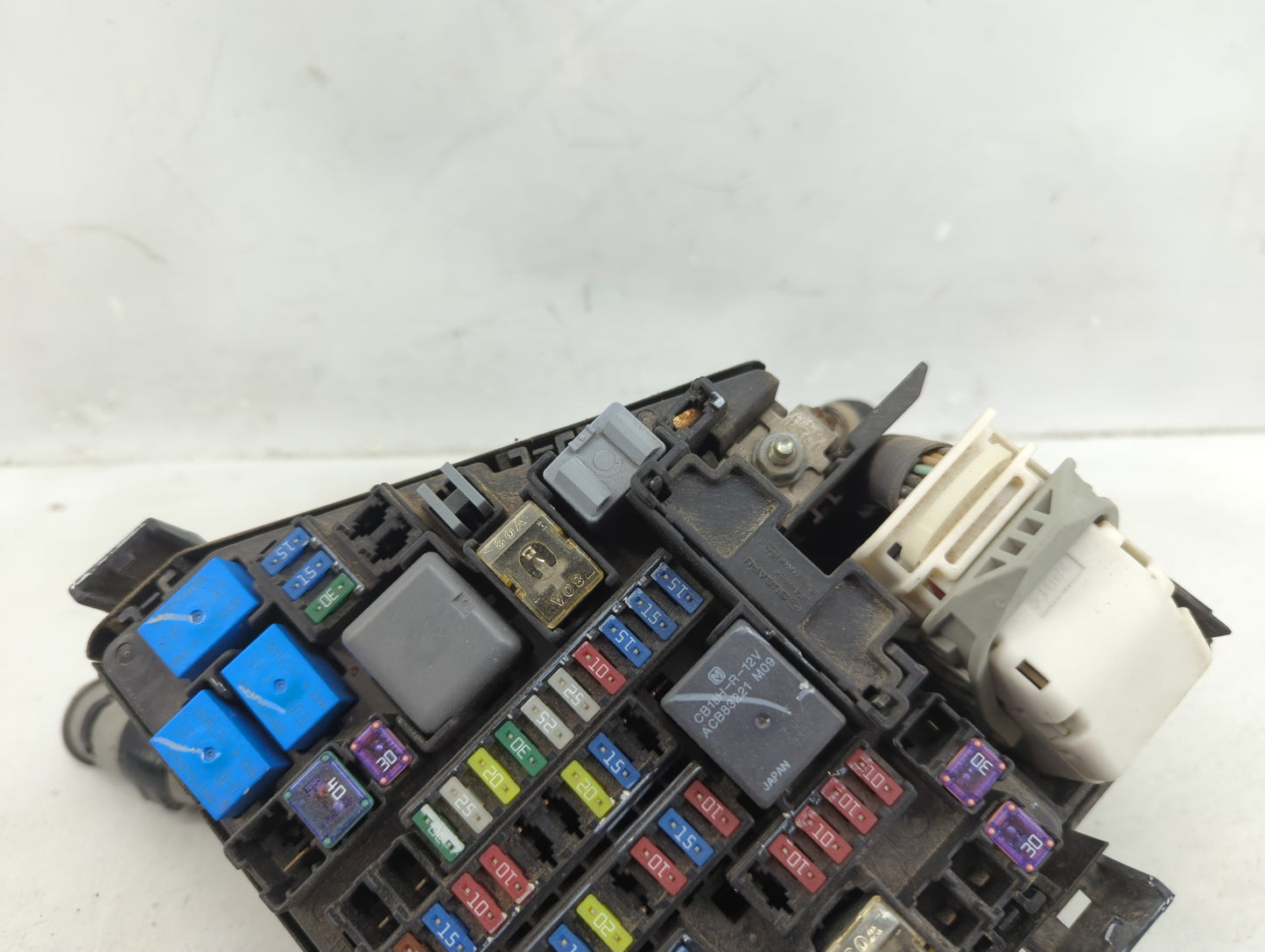 2017-2022 Subaru Impreza Fusebox Fuse Box Panel Relay Module P/N:MB504101B Fits Fits 2017 2018 2019 2020 2021 2022 OEM Used 