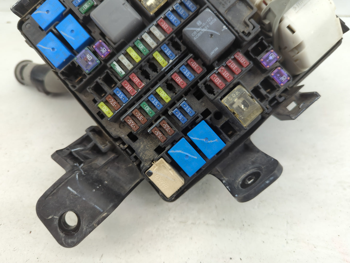 2017-2022 Subaru Impreza Fusebox Fuse Box Panel Relay Module P/N:MB504101B Fits Fits 2017 2018 2019 2020 2021 2022 OEM Used 