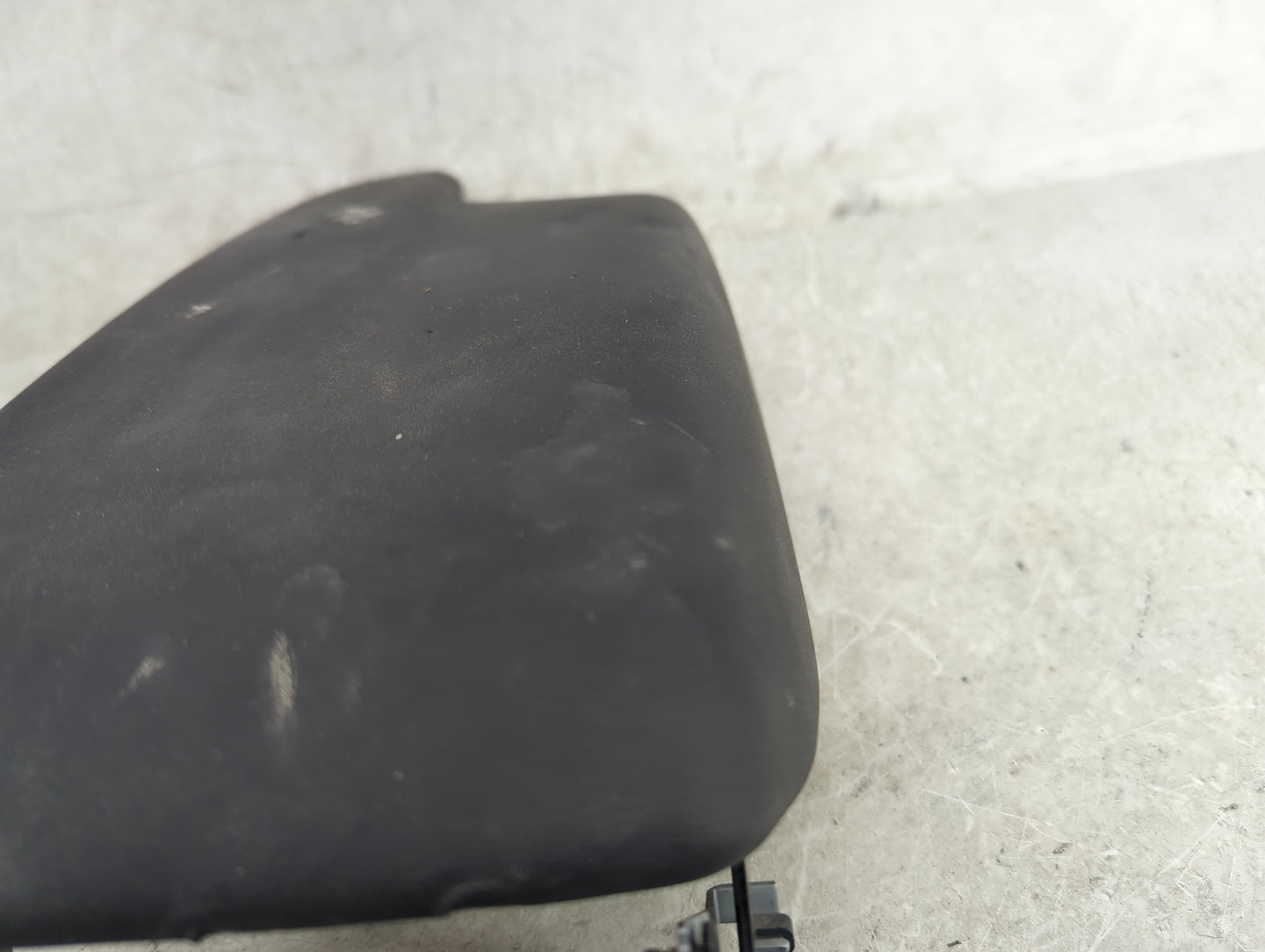 2018 Subaru Impreza Center Console Armrest Cover Lid Fits OEM Used Auto Parts - Oemusedautoparts1.com