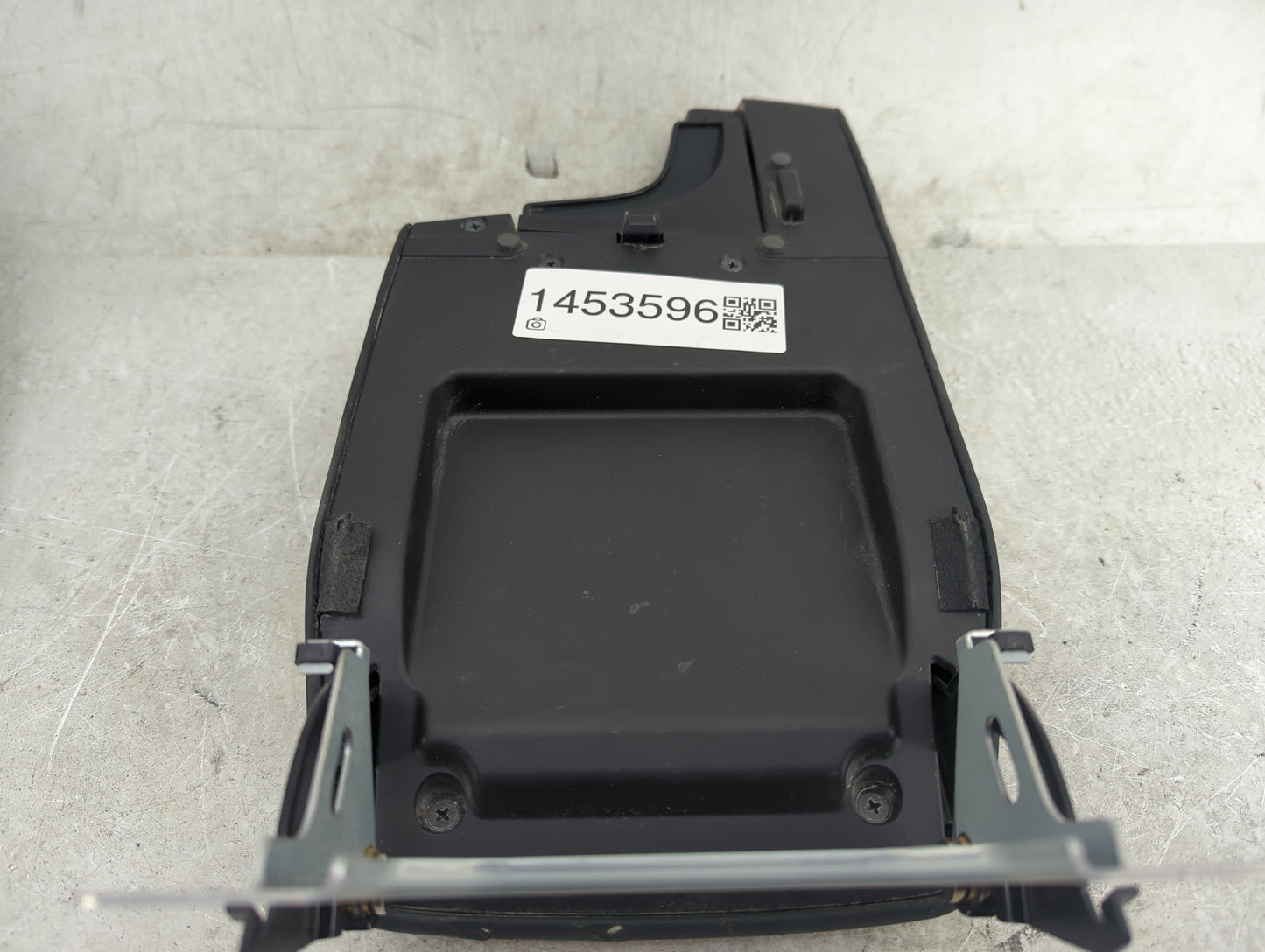 2018 Subaru Impreza Center Console Armrest Cover Lid Fits OEM Used Auto Parts - Oemusedautoparts1.com