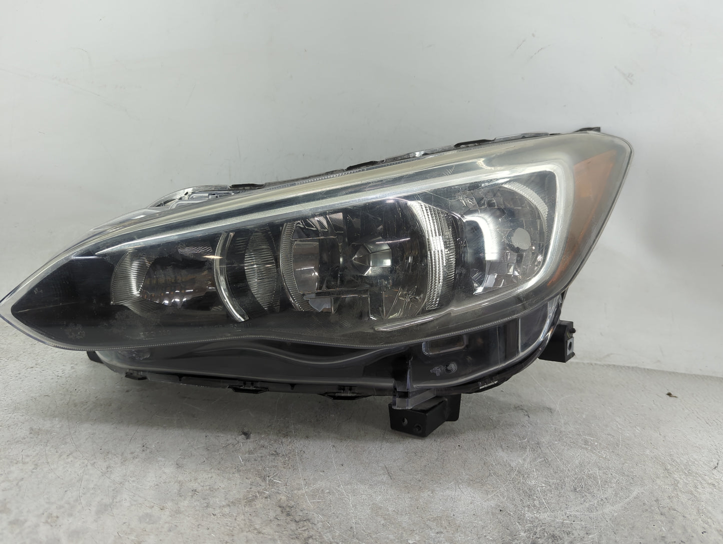 2017-2022 Subaru Impreza Driver Left Oem Head Light Headlight Lamp 1458982 - Oemusedautoparts1.com