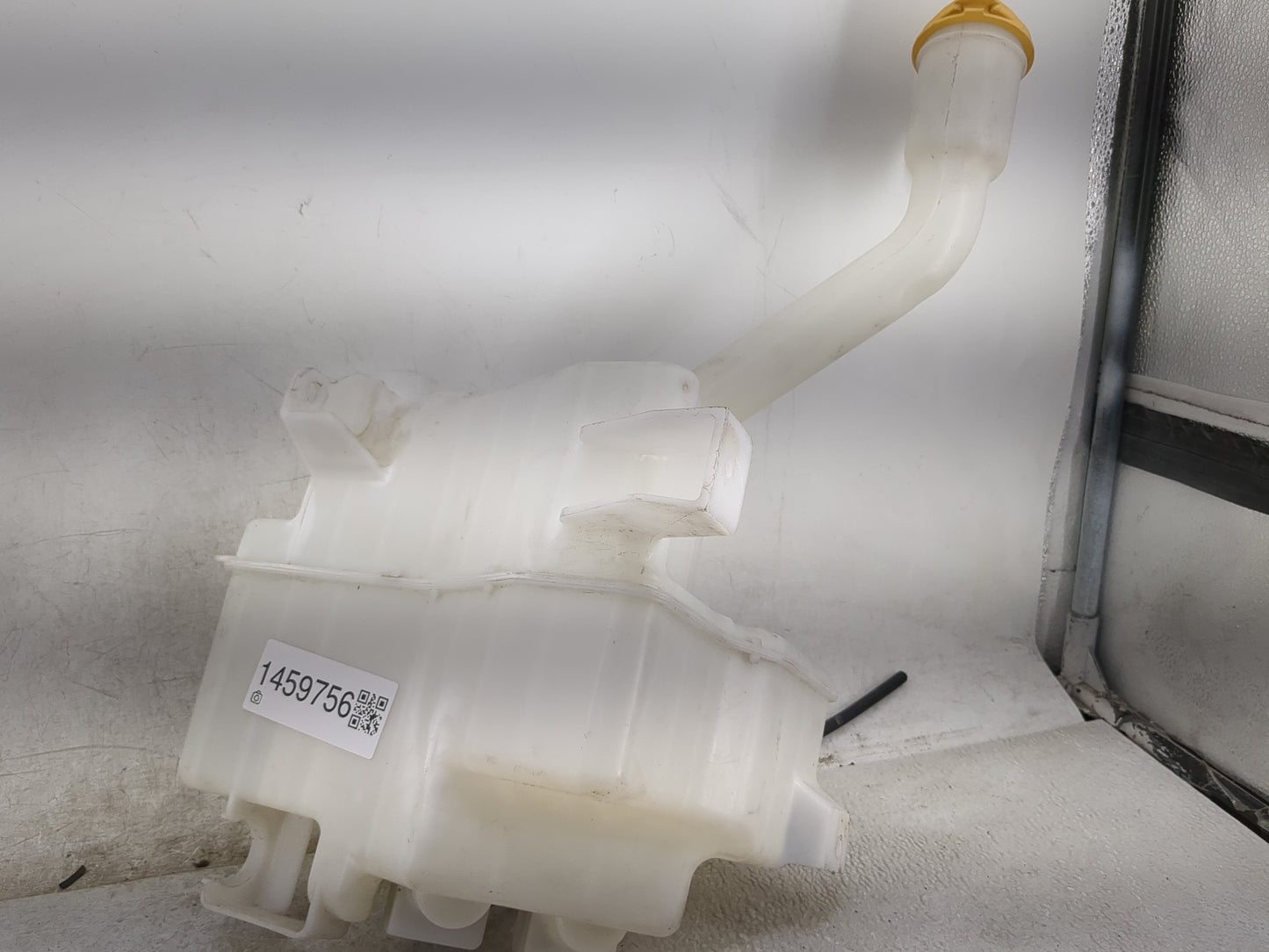 2017-2022 Subaru Impreza Windshield Washer Fluid Reservoir Bottle Oem - Oemusedautoparts1.com