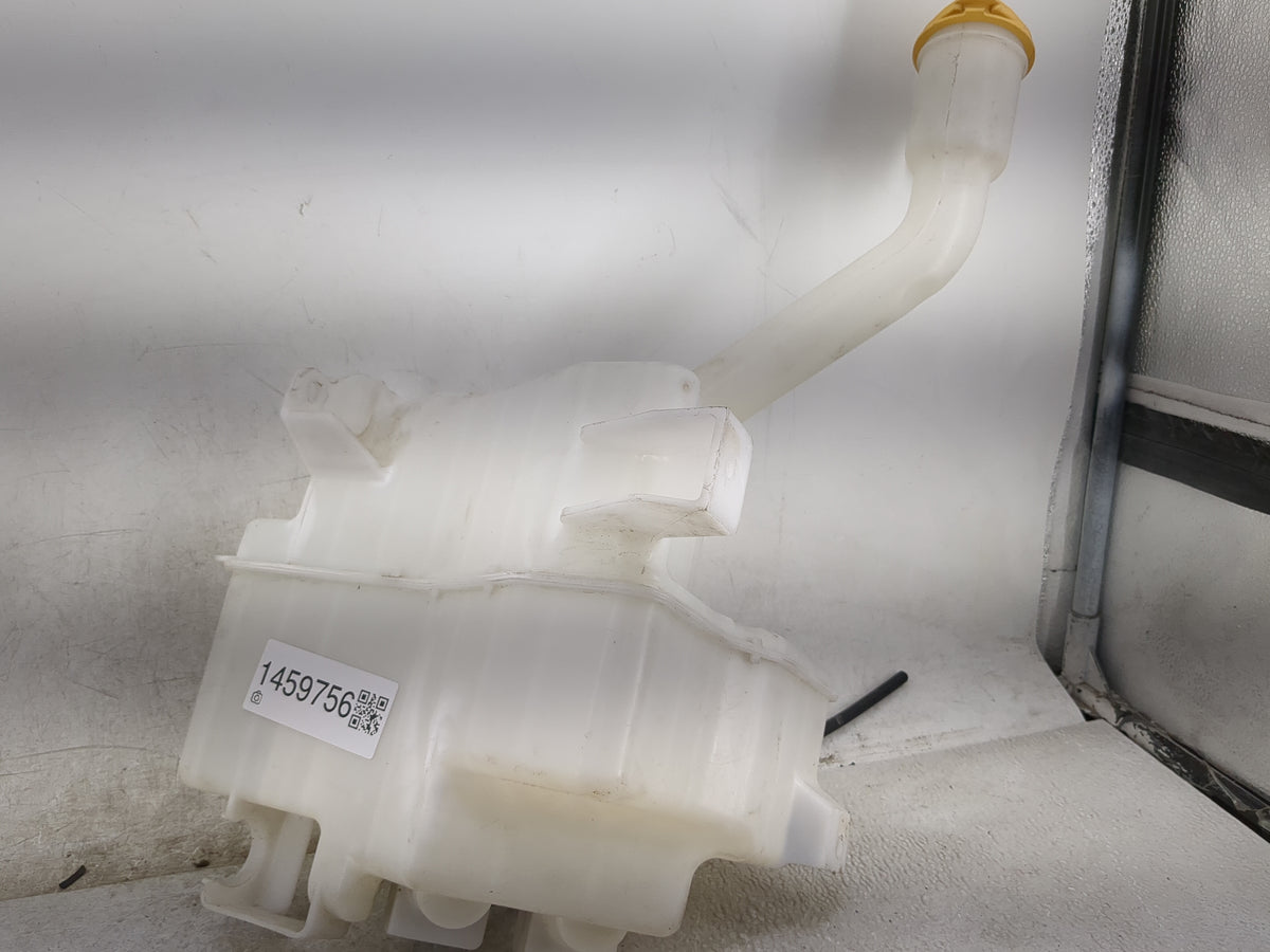 2017-2022 Subaru Impreza Windshield Washer Fluid Reservoir Bottle Oem - Oemusedautoparts1.com