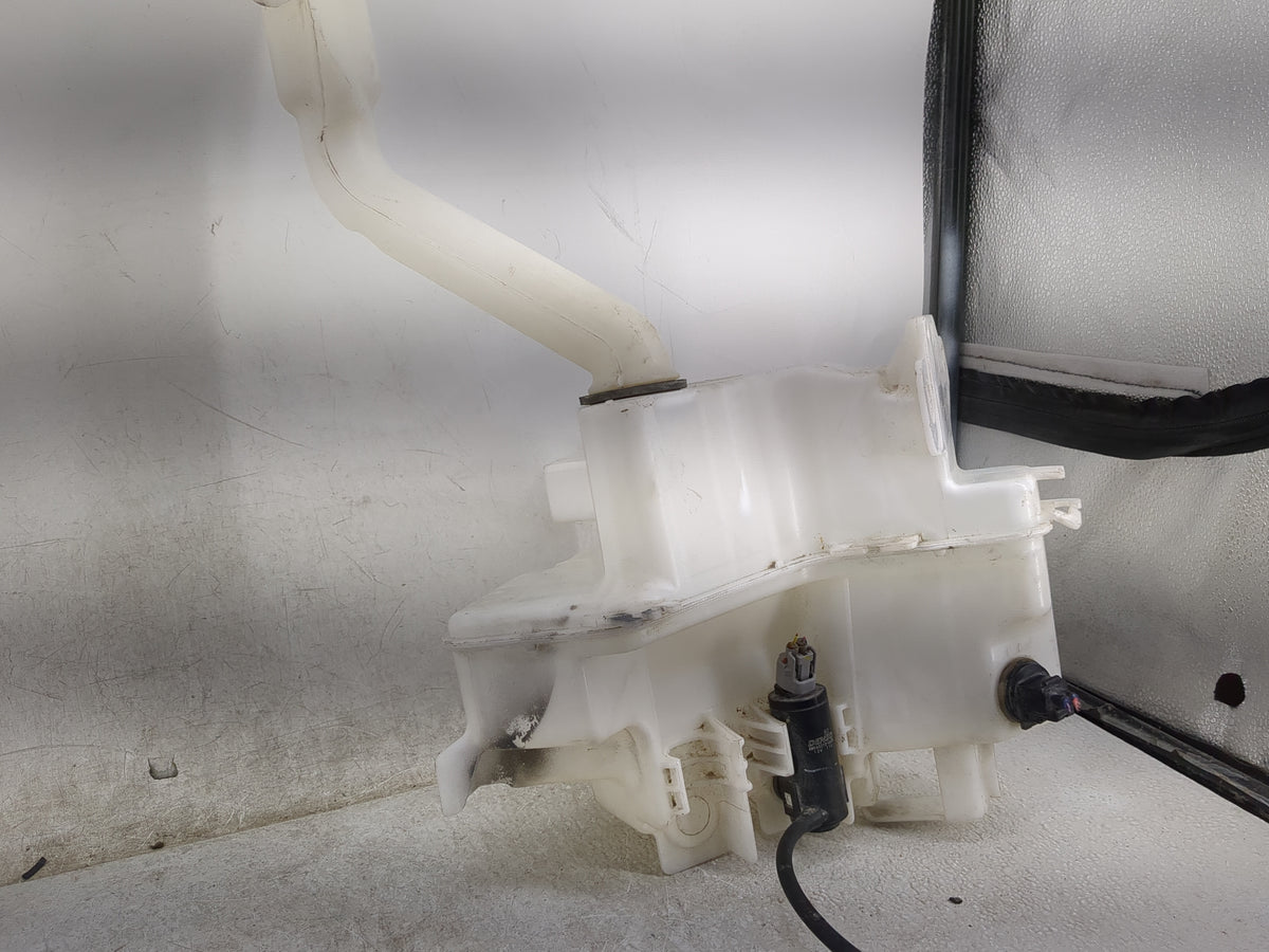 2017-2022 Subaru Impreza Windshield Washer Fluid Reservoir Bottle Oem - Oemusedautoparts1.com