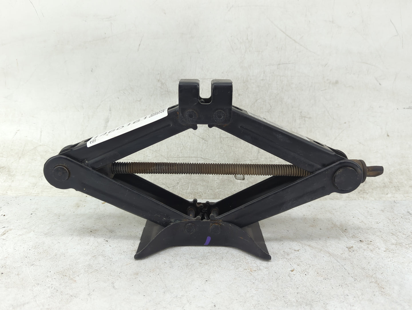 2018 Subaru Impreza Spare Scissor Car Jack 1460161 - Oemusedautoparts1.com