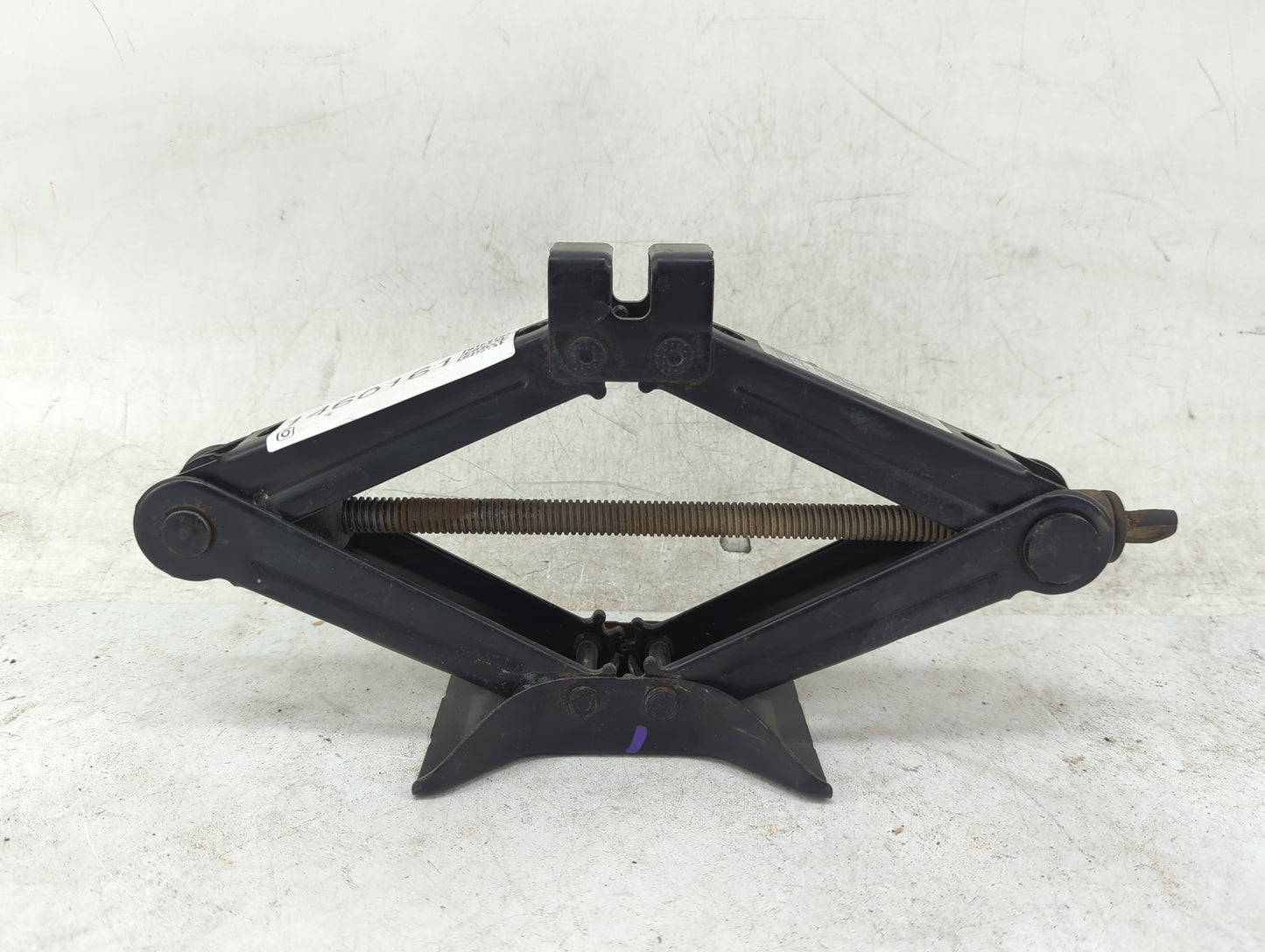 2018 Subaru Impreza Spare Scissor Car Jack 1460161 - Oemusedautoparts1.com