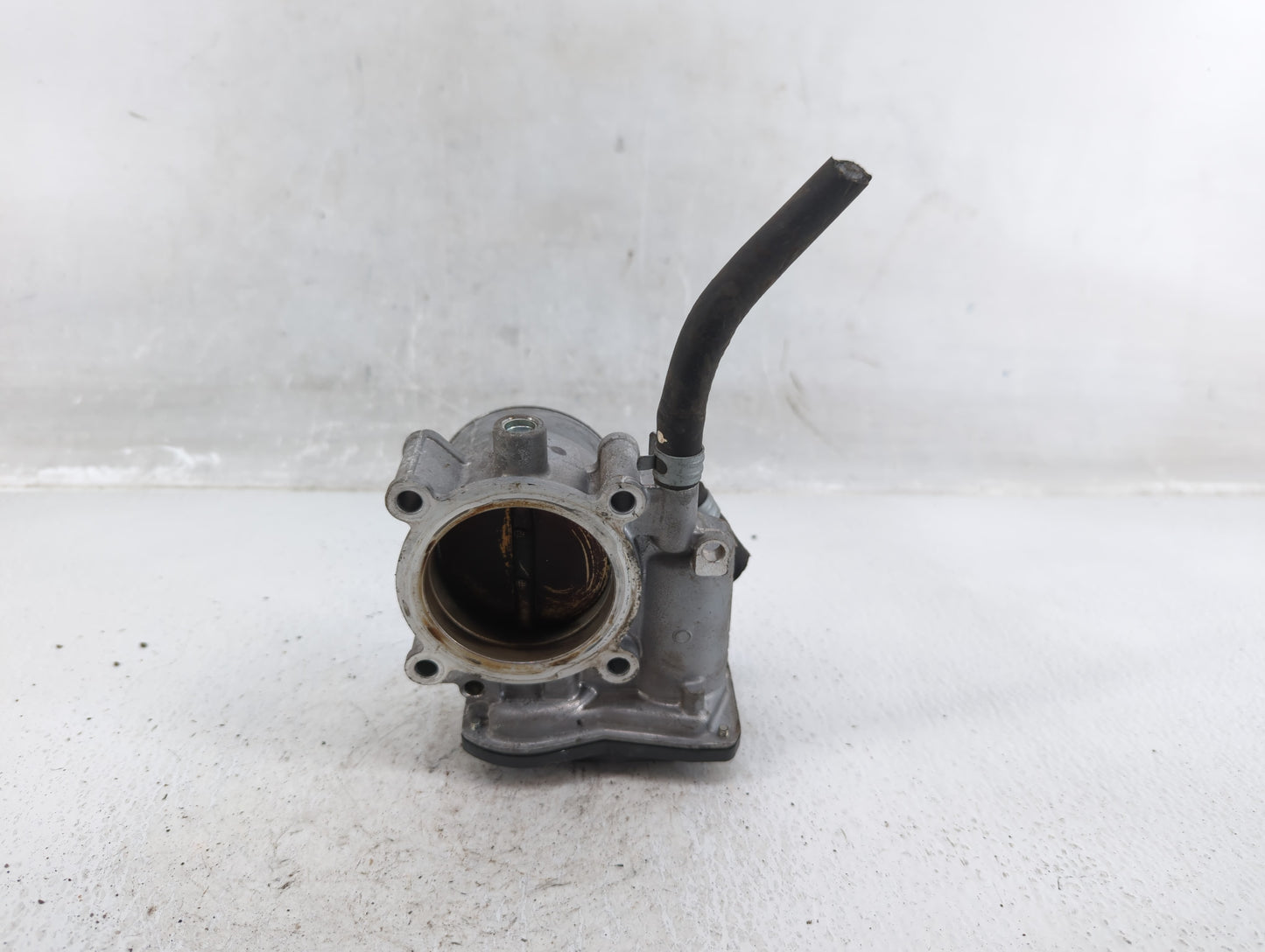 2017-2022 Subaru Impreza Throttle Body P/N:16112AA470 Fits Fits 2017 2018 2019 2020 2021 2022 OEM Used Auto Parts - Oemuseda
