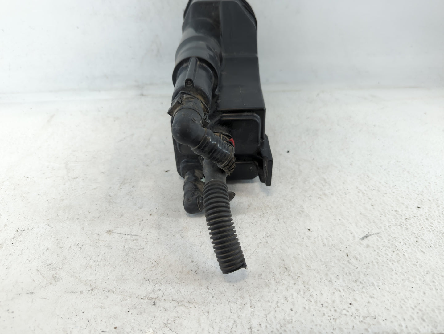 2018 Subaru Impreza Fuel Vapor Charcoal Canister 683488 - Oemusedautoparts1.com