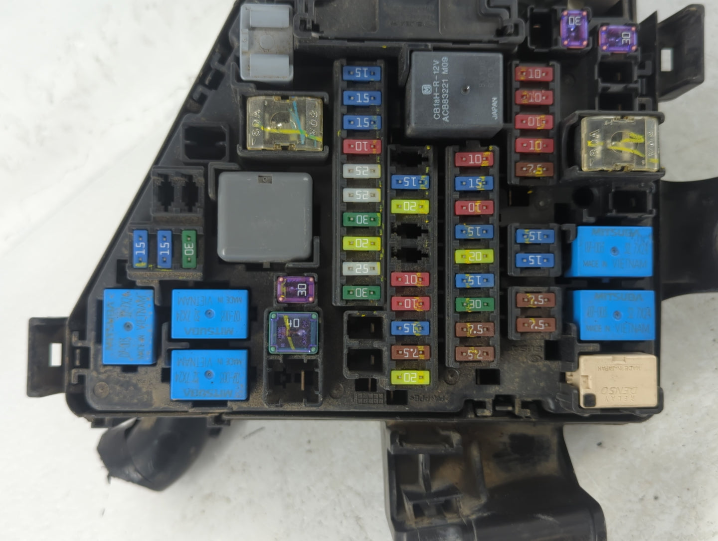 2017-2022 Subaru Impreza Fusebox Fuse Box Panel Relay Module P/N:MB504I0IB Fits Fits 2017 2018 2019 2020 2021 2022 OEM Used 