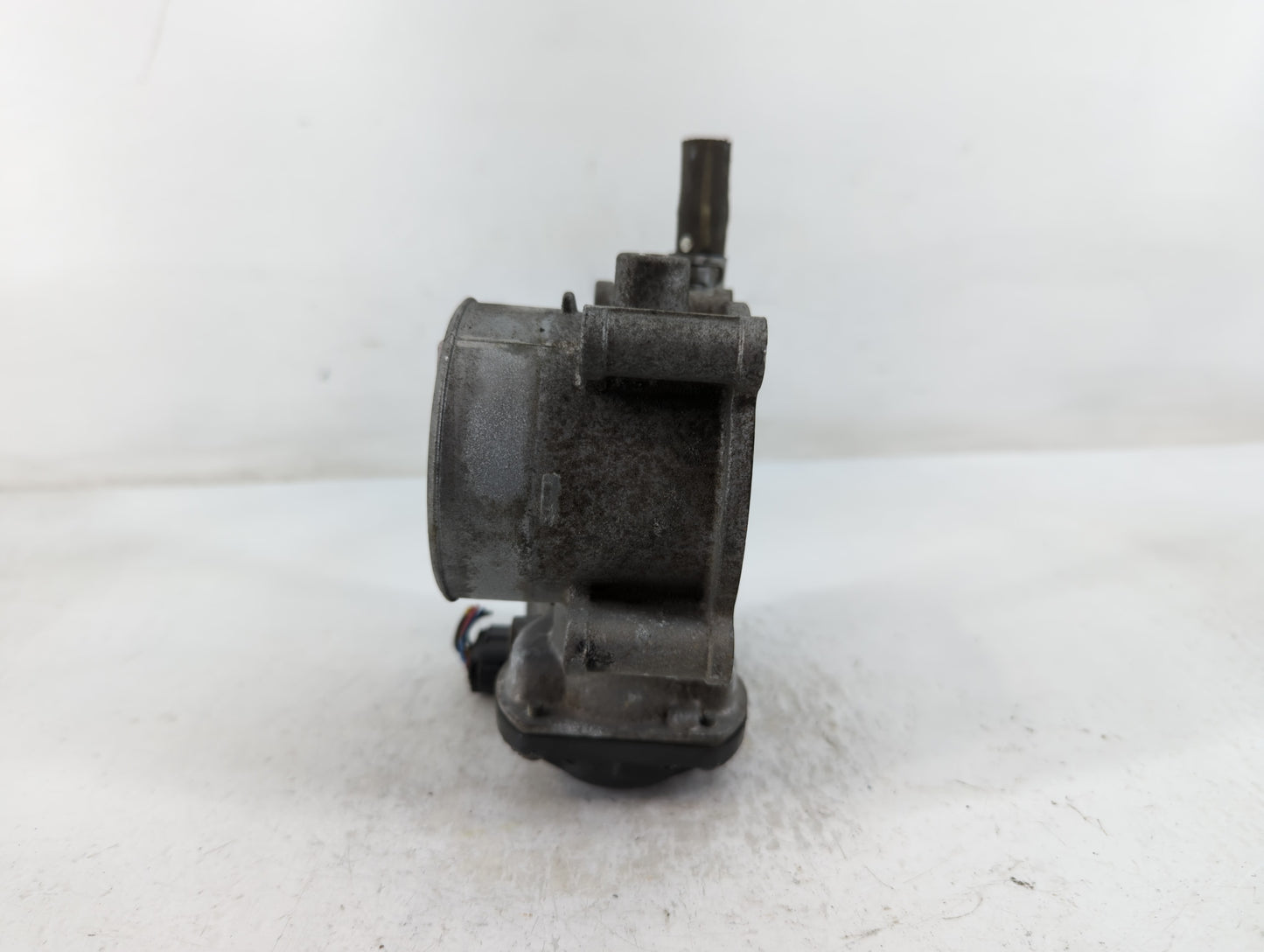 2017-2022 Subaru Impreza Throttle Body P/N:16112AA470 Fits Fits 2017 2018 2019 2020 2021 2022 OEM Used Auto Parts - Oemuseda