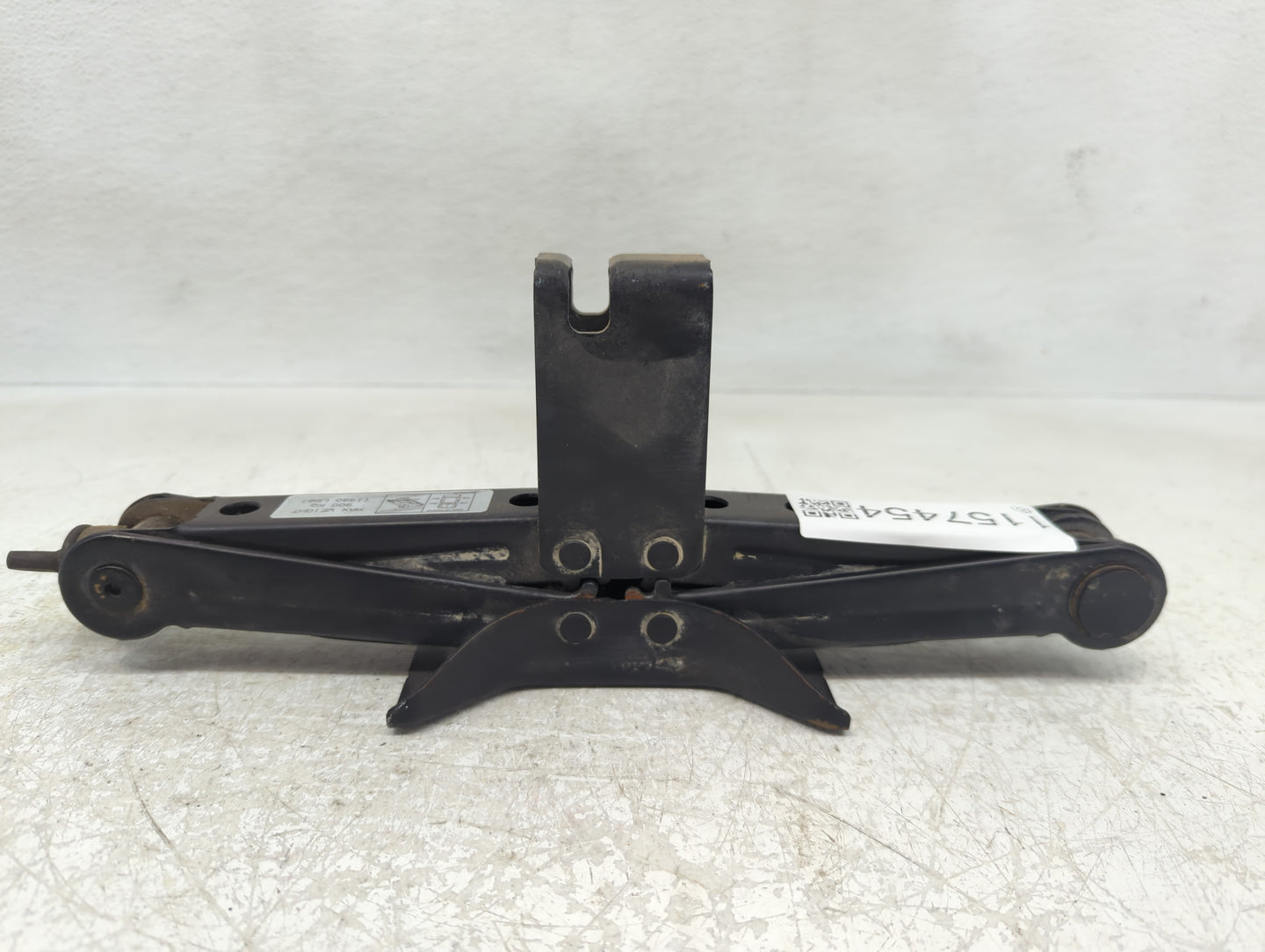 2018 Subaru Legacy Spare Scissor Car Jack - Oemusedautoparts1.com