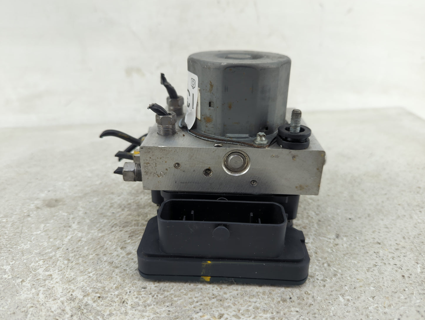 2018 Subaru Legacy ABS Pump Control Module Replacement P/N:27536AL07A Fits OEM Used Auto Parts - Oemusedautoparts1.com