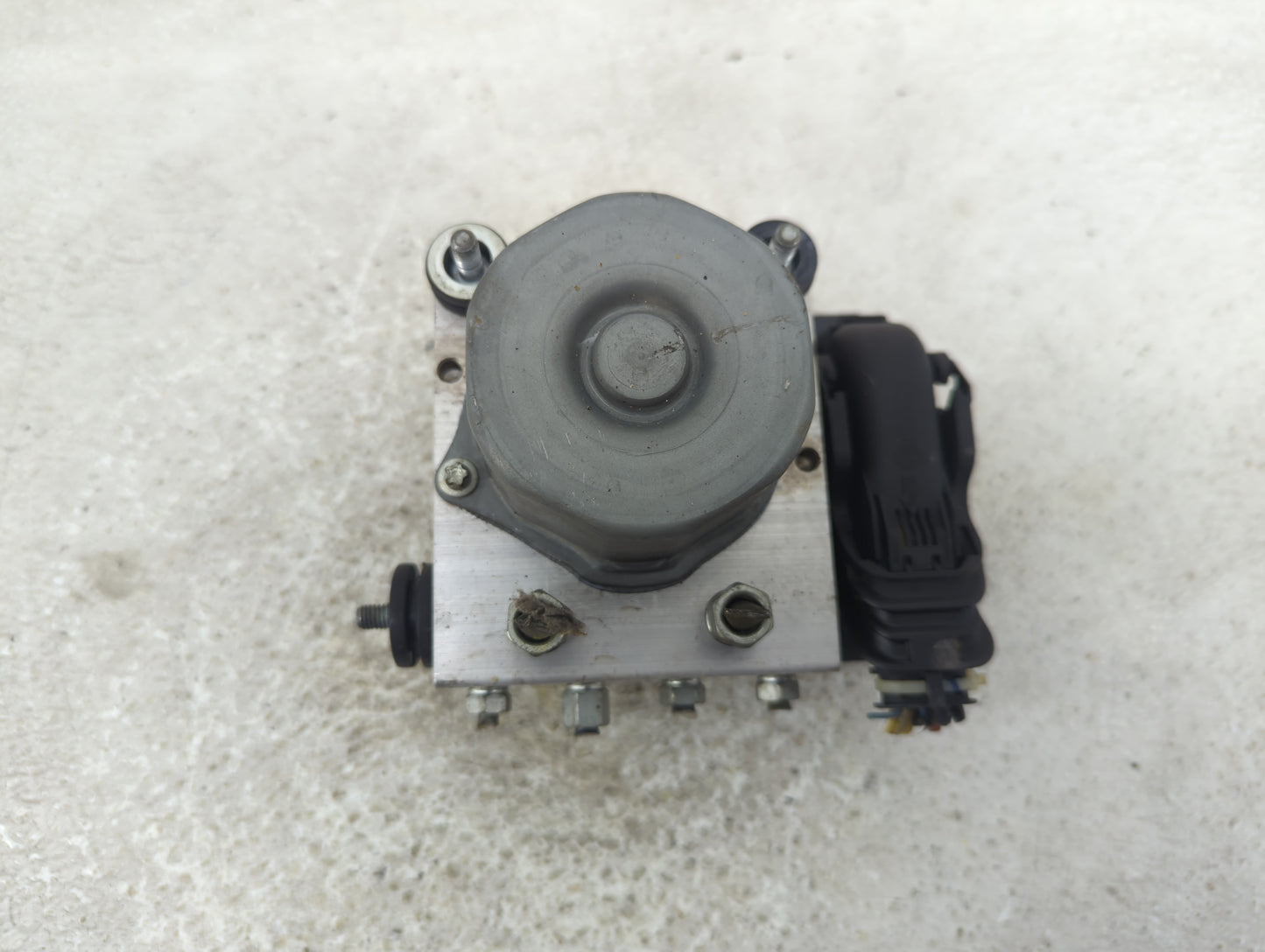 2018 Subaru Legacy ABS Pump Control Module Replacement P/N:27536AL07A Fits OEM Used Auto Parts - Oemusedautoparts1.com