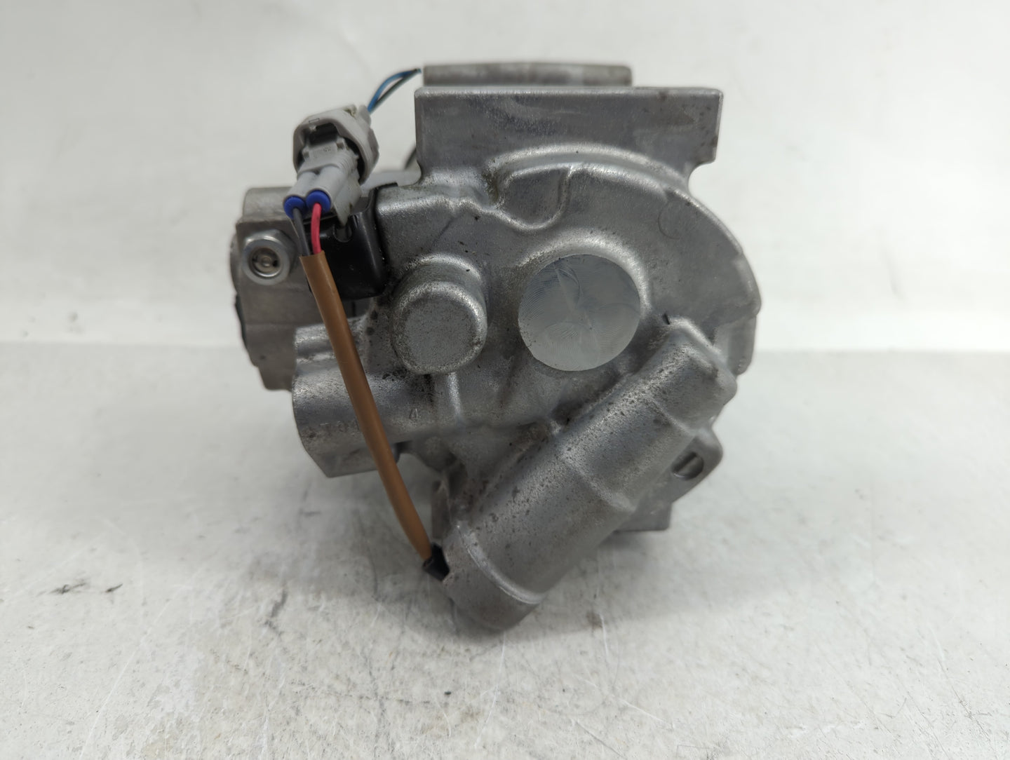 2017-2019 Subaru Legacy Air Conditioning A/c Ac Compressor Oem - Oemusedautoparts1.com