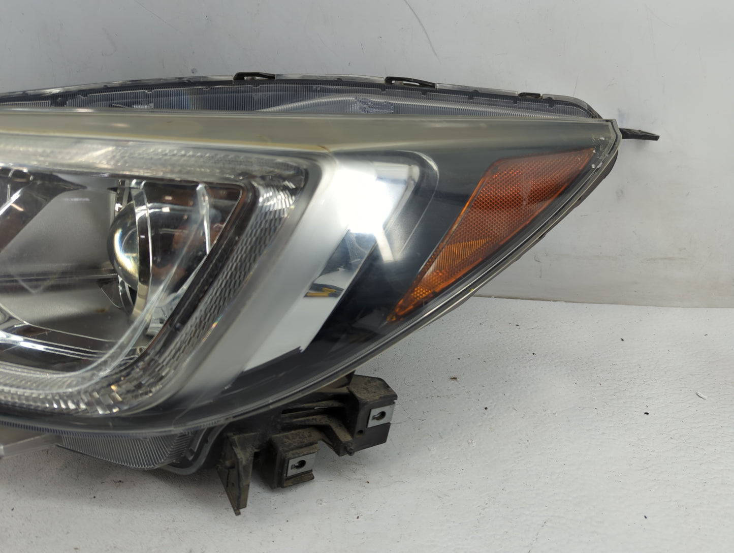 2018-2019 Subaru Legacy Driver Left Oem Head Light Headlight Lamp - Oemusedautoparts1.com