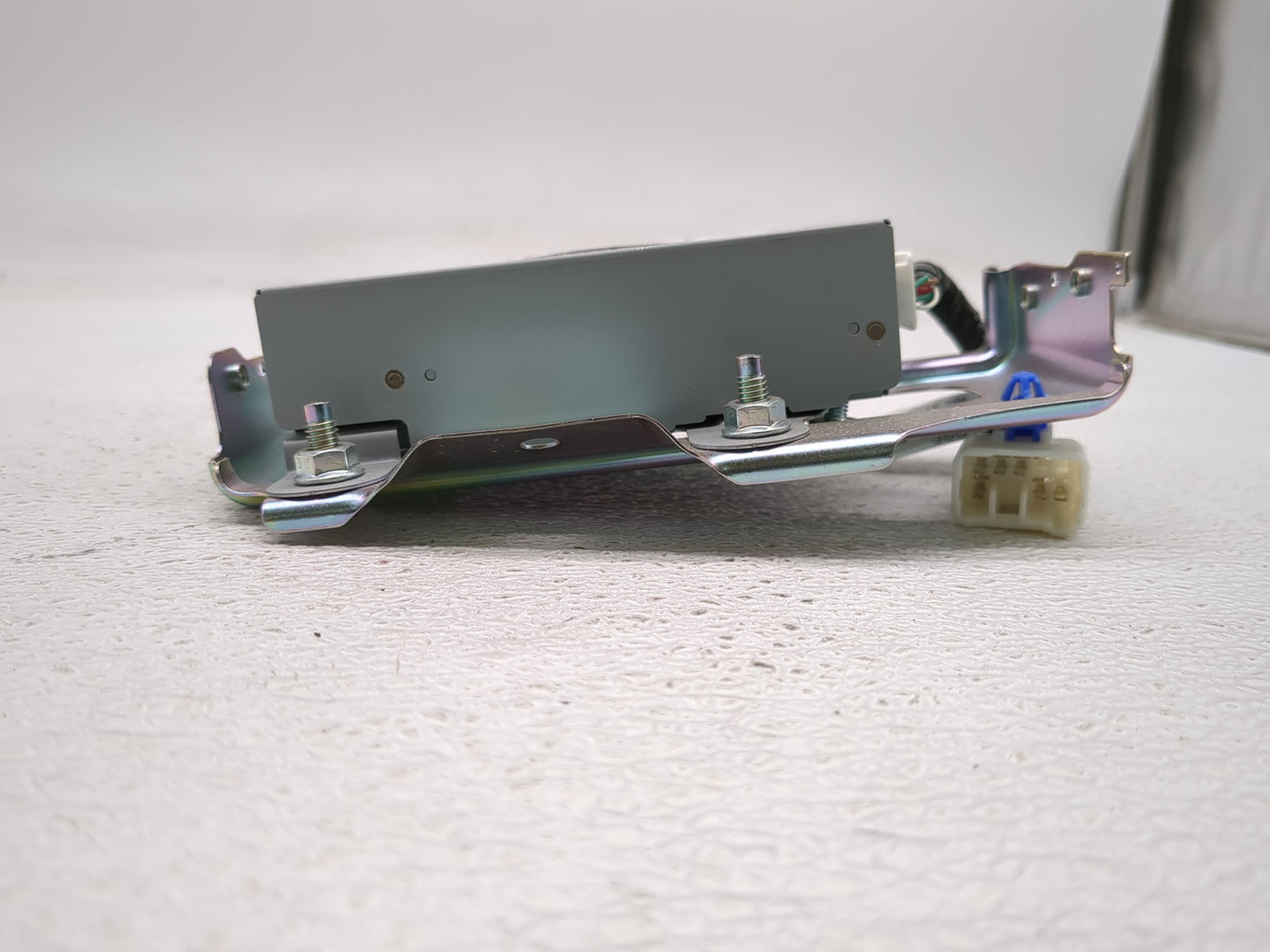 2018 Subaru Legacy Am Fm Cd Player Radio Receiver - Oemusedautoparts1.com
