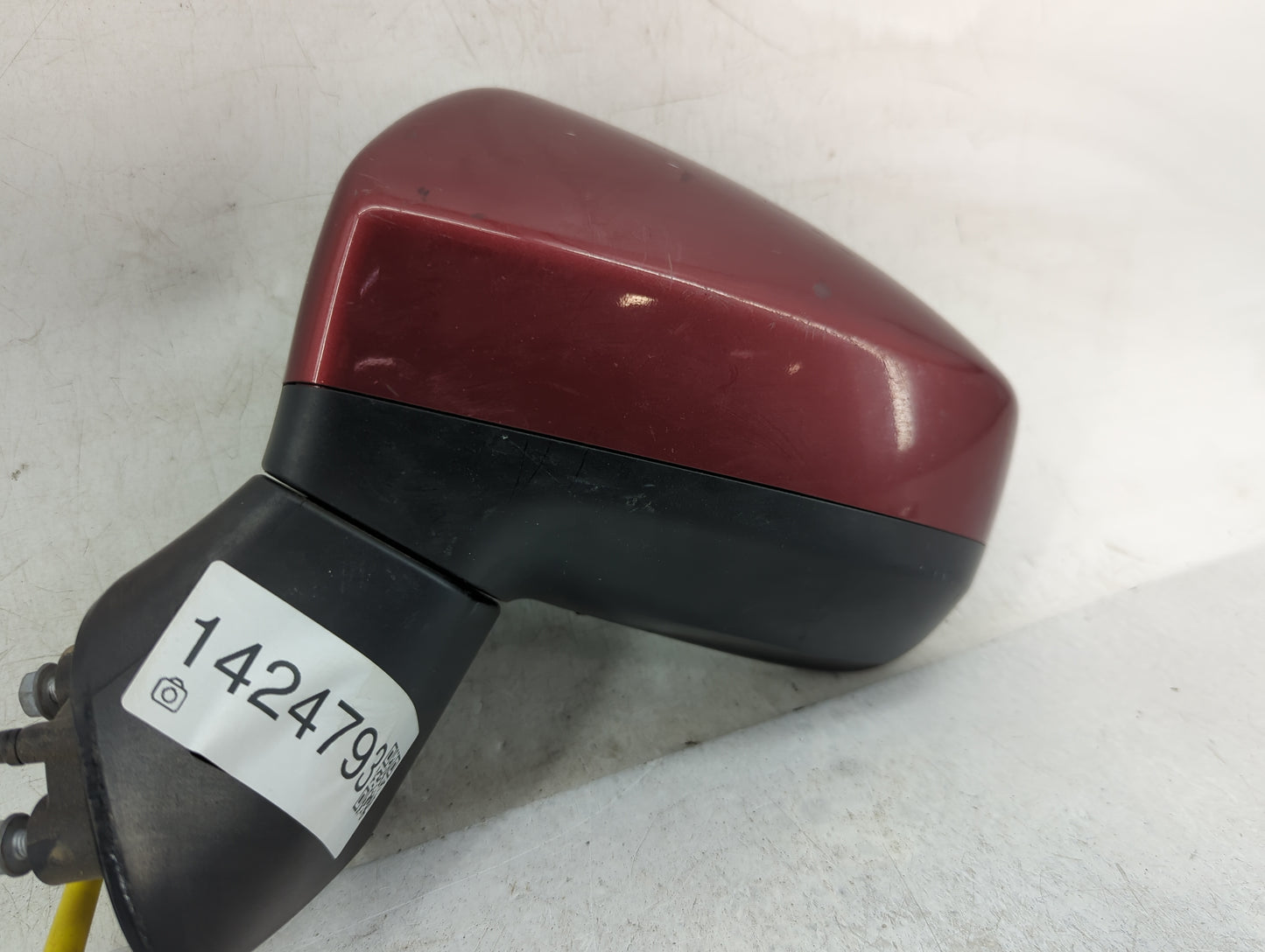 2018-2019 Subaru Legacy Driver Side View Mirror - Left Door Mirror OEM Used - Oemusedautoparts1.com