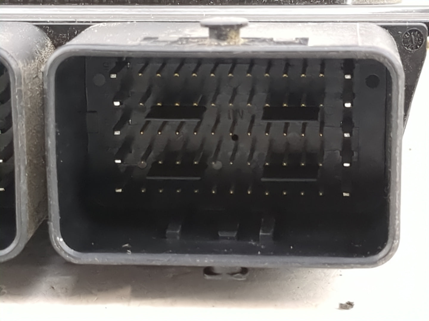 Subaru Legacy Electric Control Module 22765ak85b|tn112800-5583 - Oemusedautoparts1.com