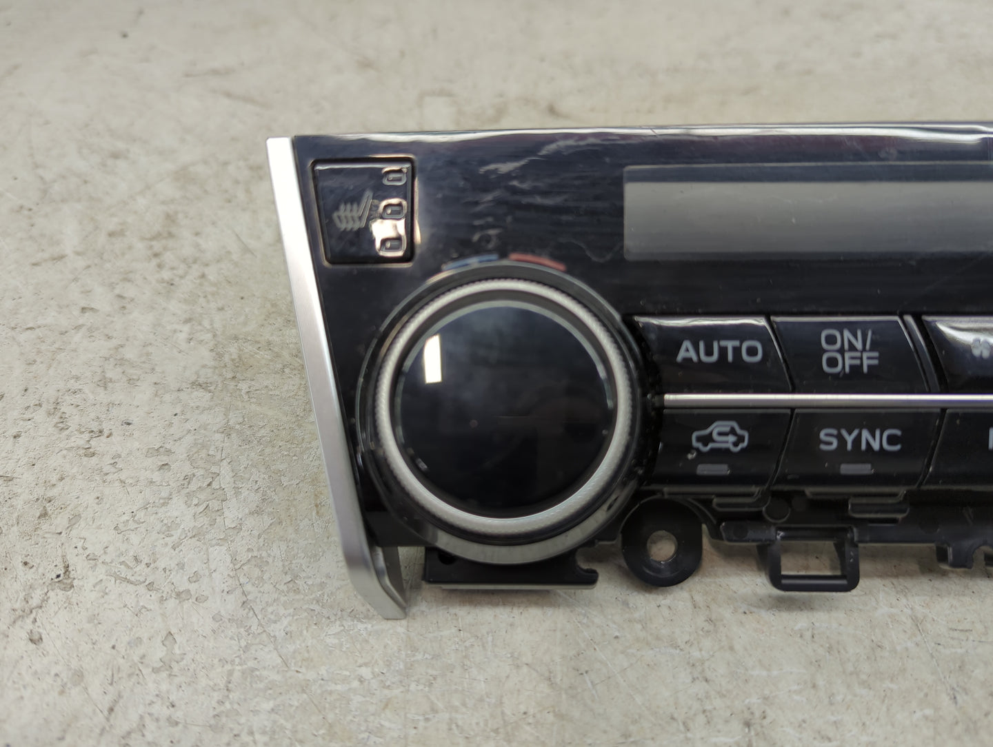 2018-2019 Subaru Legacy Climate Control Module Temperature AC/Heater Replacement Fits Fits 2018 2019 OEM Used Auto Parts - O