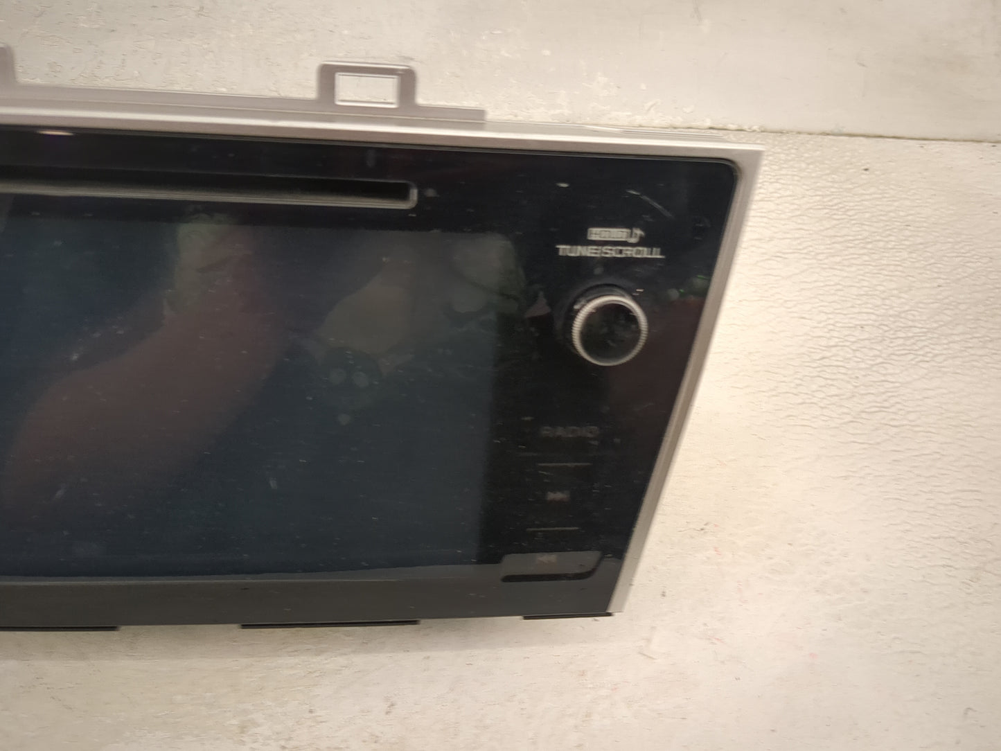 2018 Subaru Legacy Radio AM FM Cd Player Receiver Replacement P/N:86471AL65A 2AHPN-BE2823, 3295834 Fits OEM Used Auto Parts 