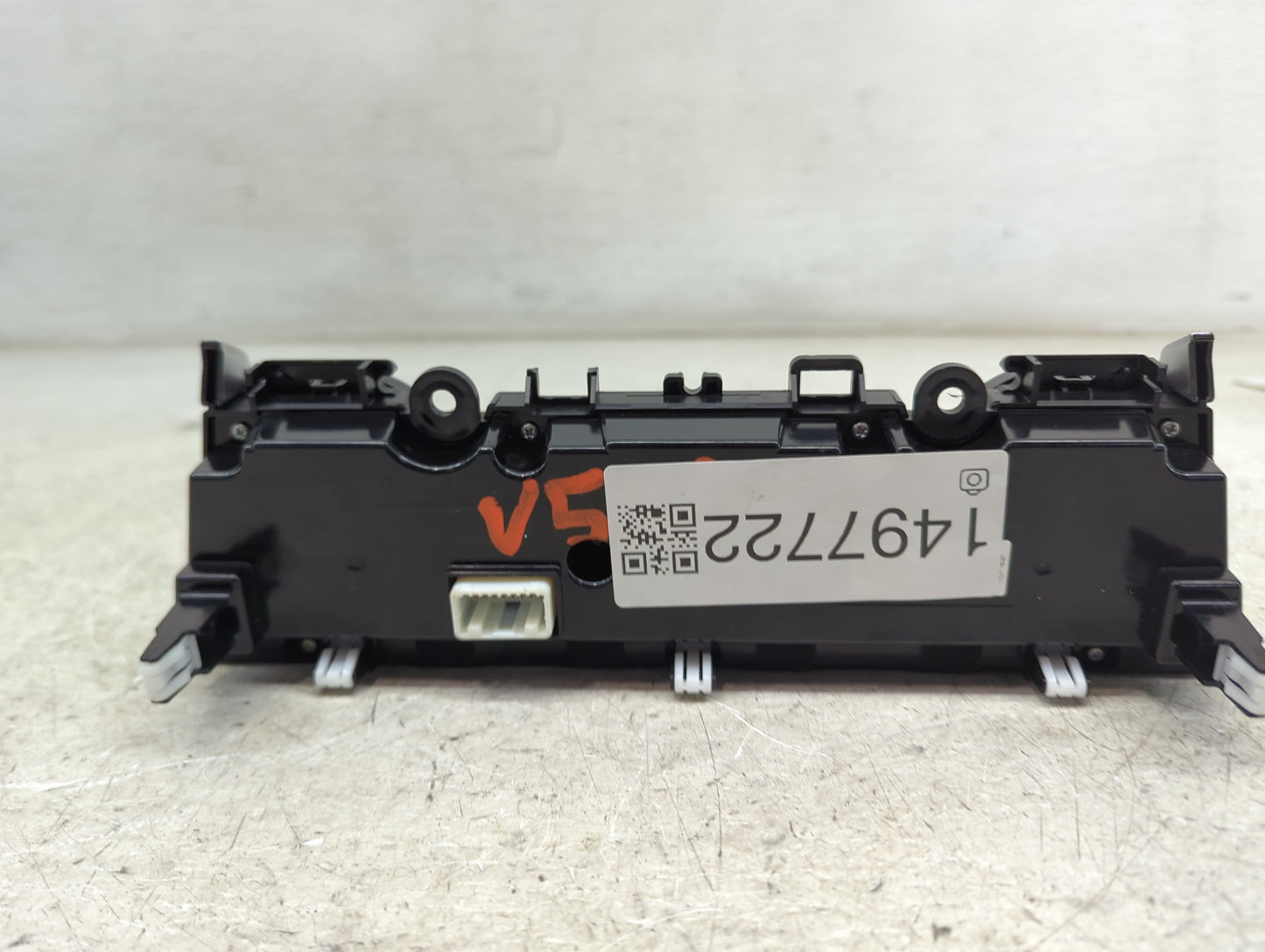 2018-2019 Subaru Legacy Climate Control Module Temperature AC/Heater Replacement Fits Fits 2018 2019 OEM Used Auto Parts - O