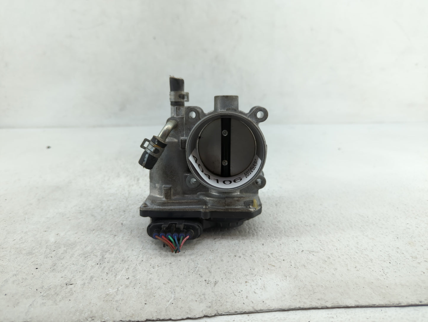 2013-2019 Subaru Legacy Throttle Body P/N:16112AA38A Fits Fits 2013 2014 2015 2016 2017 2018 2019 OEM Used Auto Parts - Oemu