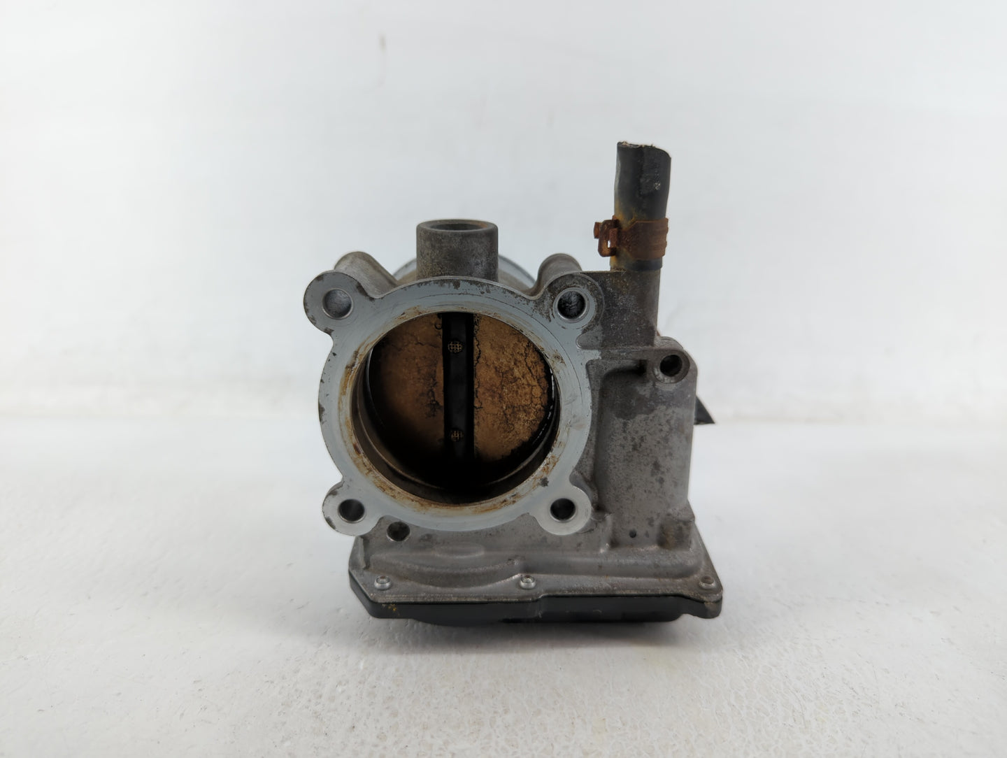 2013-2019 Subaru Legacy Throttle Body P/N:16112AA38A Fits Fits 2013 2014 2015 2016 2017 2018 2019 OEM Used Auto Parts - Oemu
